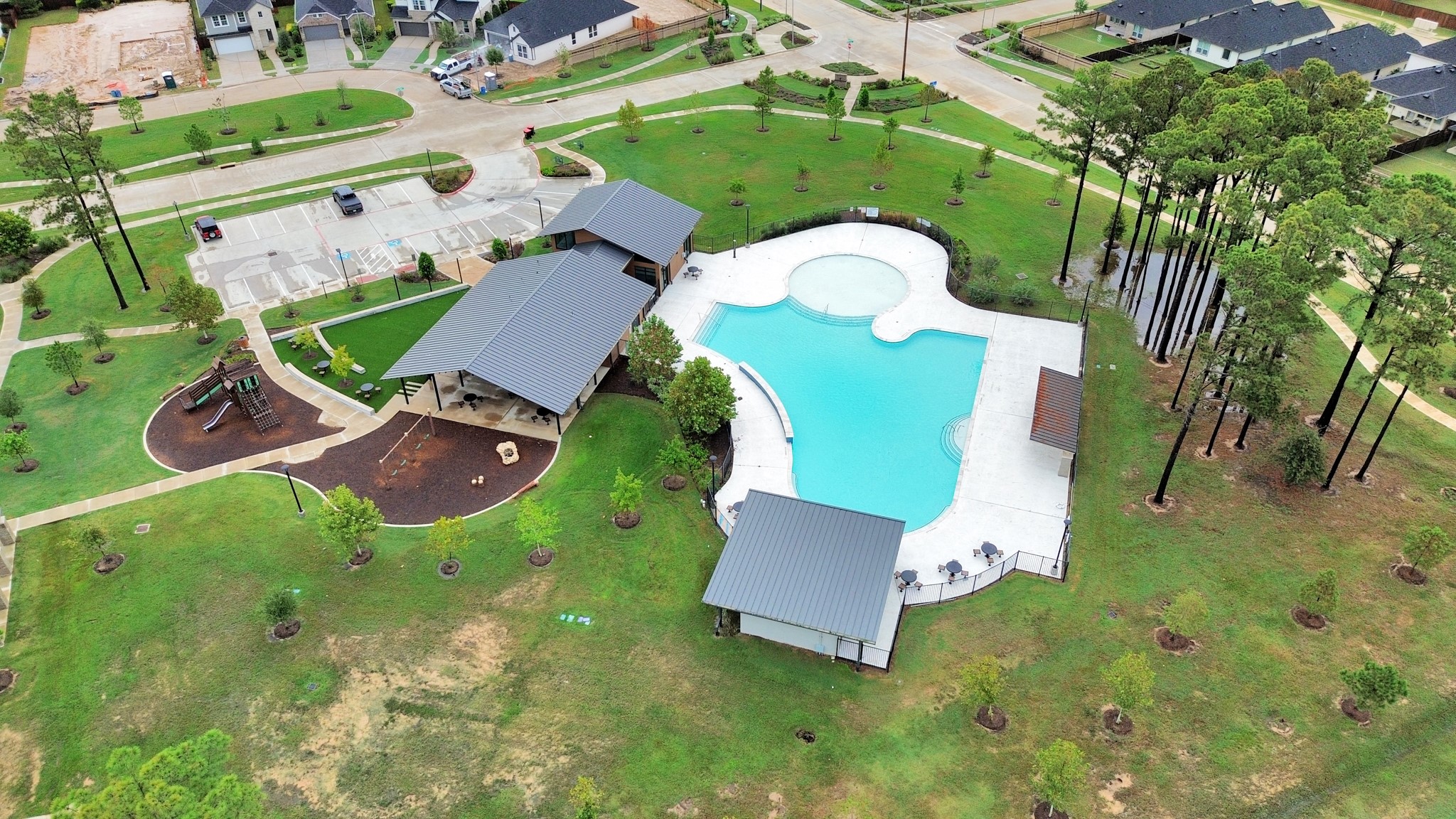 21827 Redwood Bluff Trail Property Photo 11