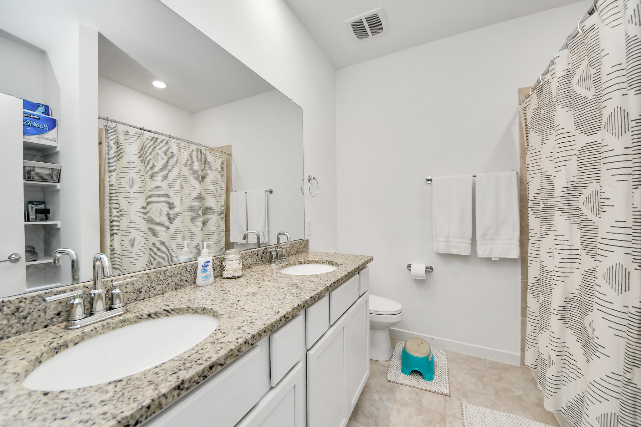 21827 Redwood Bluff Trail Property Photo 15