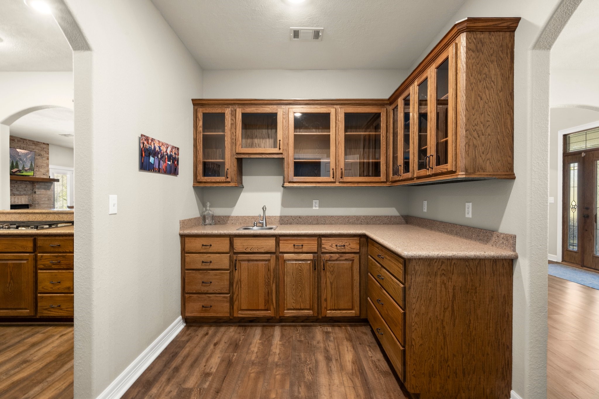 825 Walding Road Property Photo 16