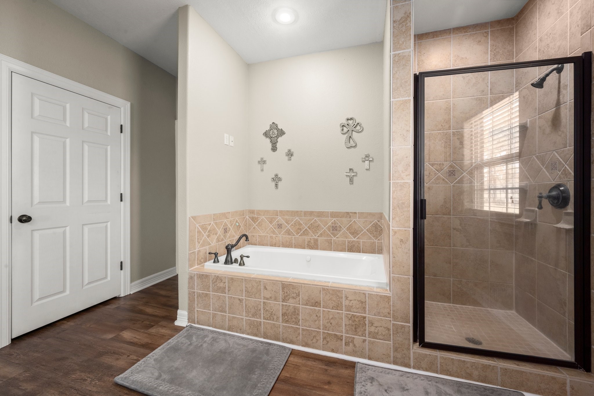 825 Walding Road Property Photo 37