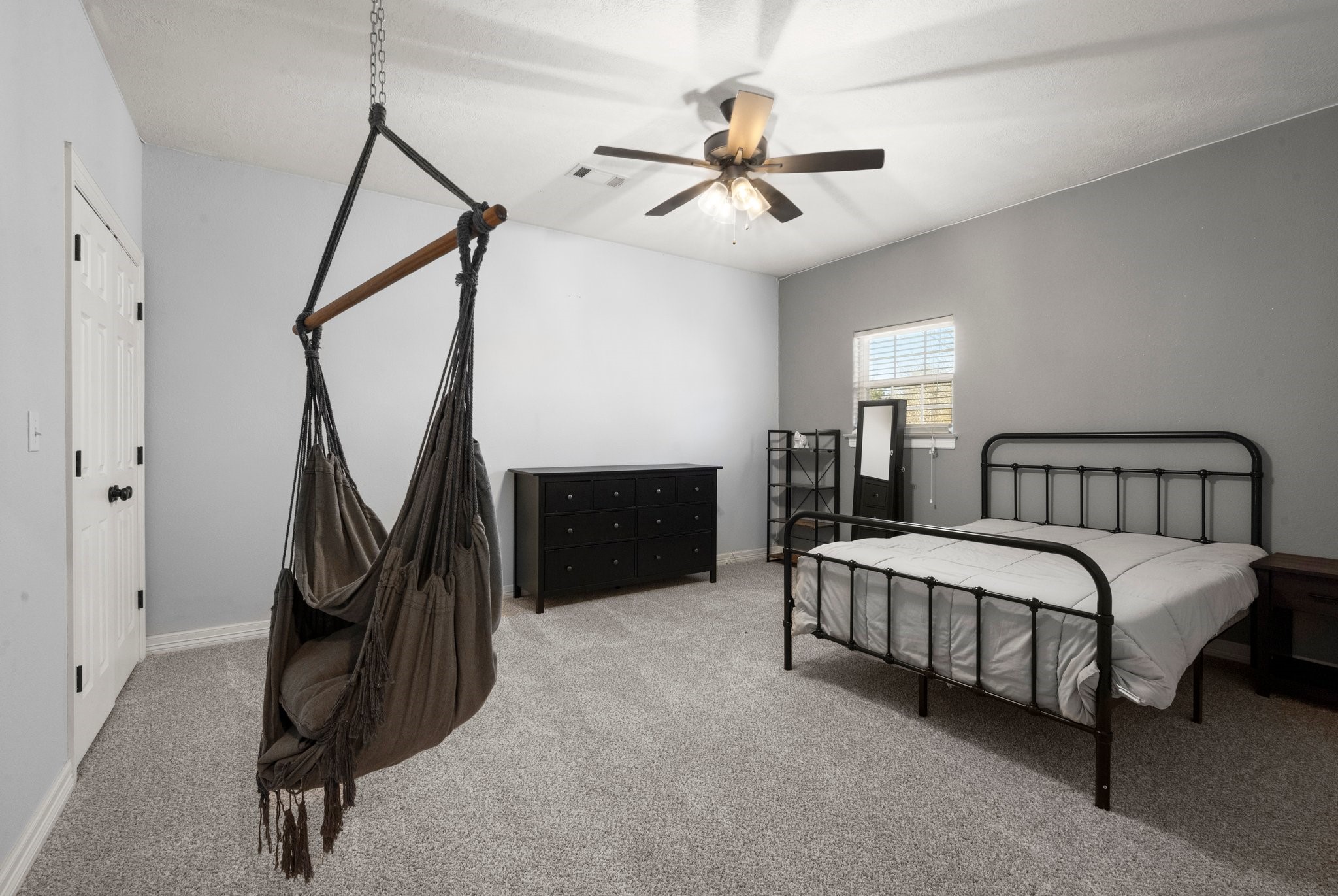 825 Walding Road Property Photo 45