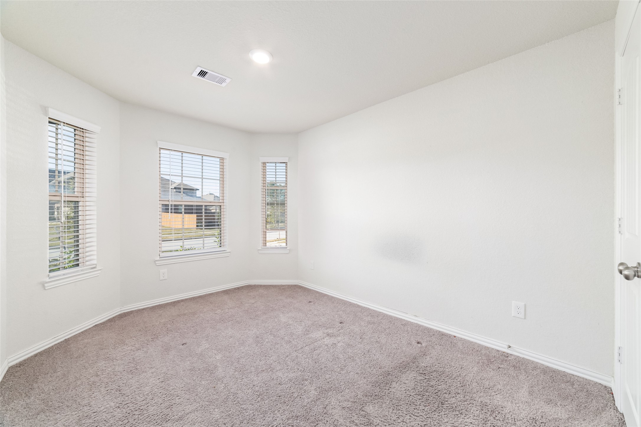 4627 Sequoia Echo Dr Property Photo 5