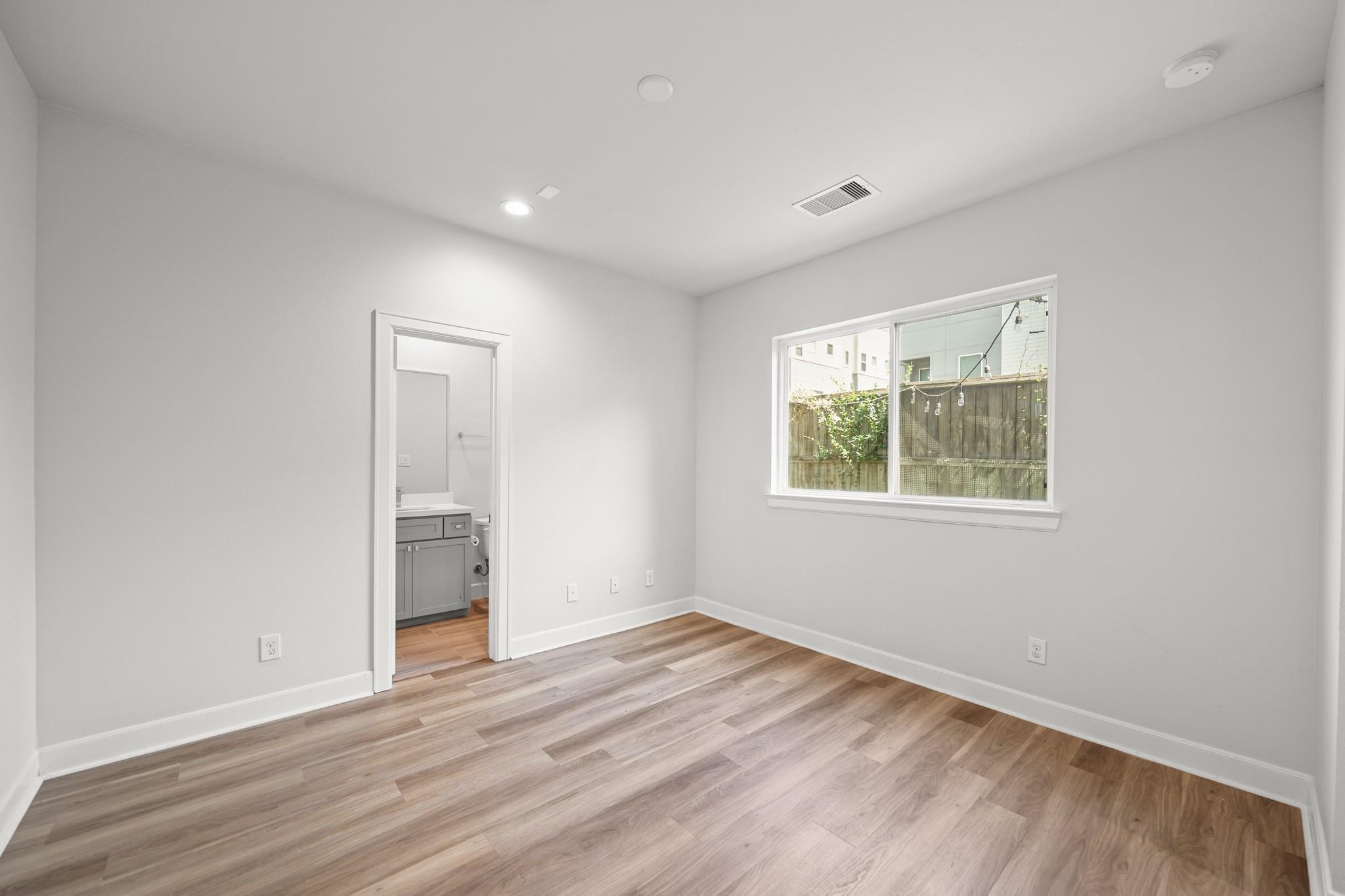 365 Eado Park Circle, Houston Tx 77020 Property Photo 31