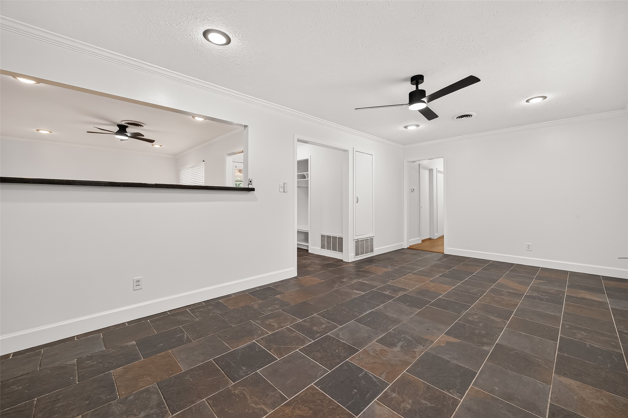 15613 Shanghai Street Property Photo 20