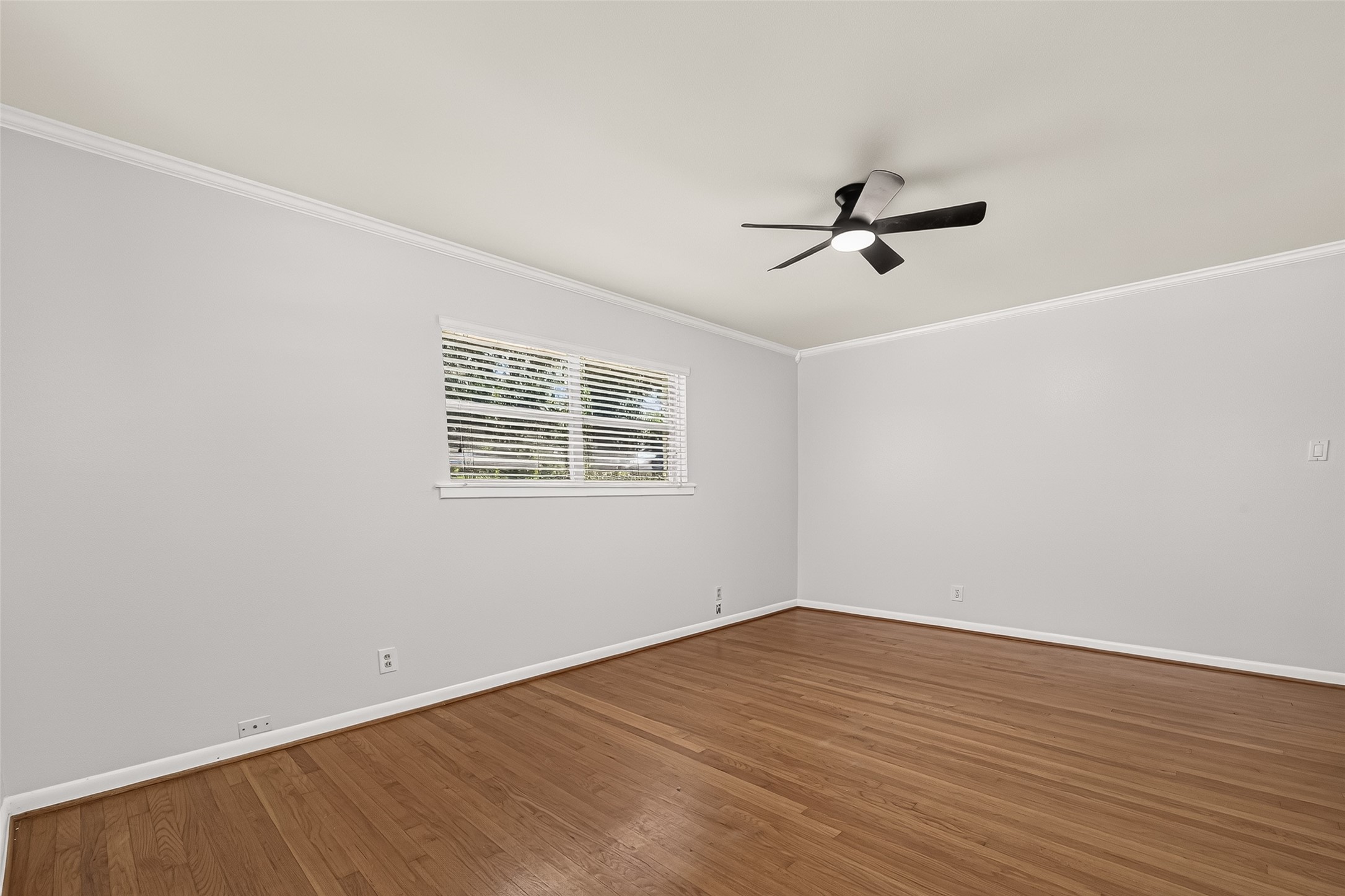 15613 Shanghai Street Property Photo 29