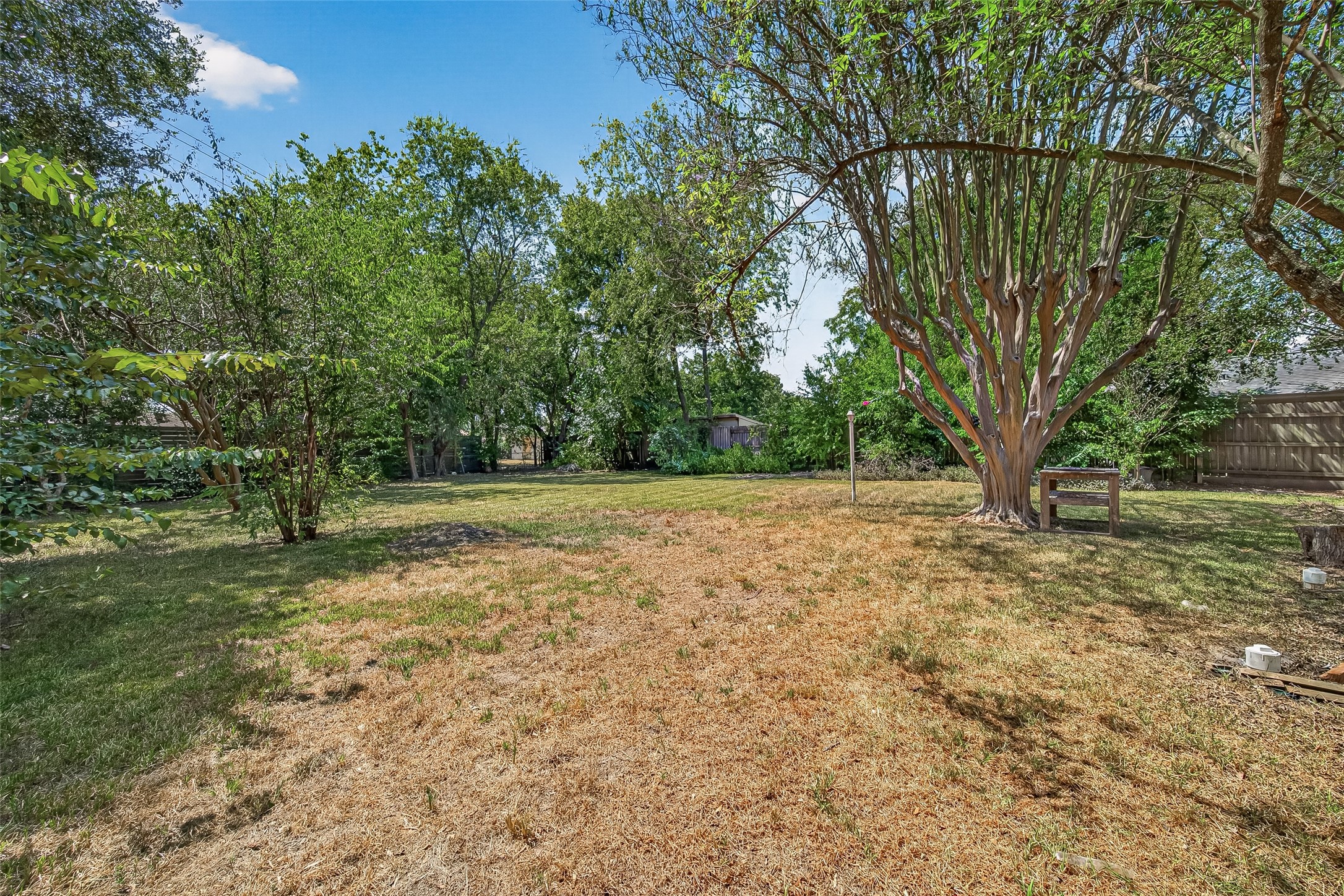 15613 Shanghai Street Property Photo 40