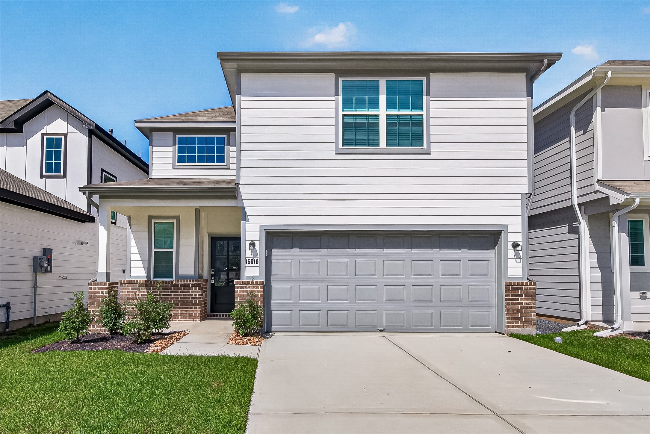 15610 Coneflower Hills Drive Property Photo 1