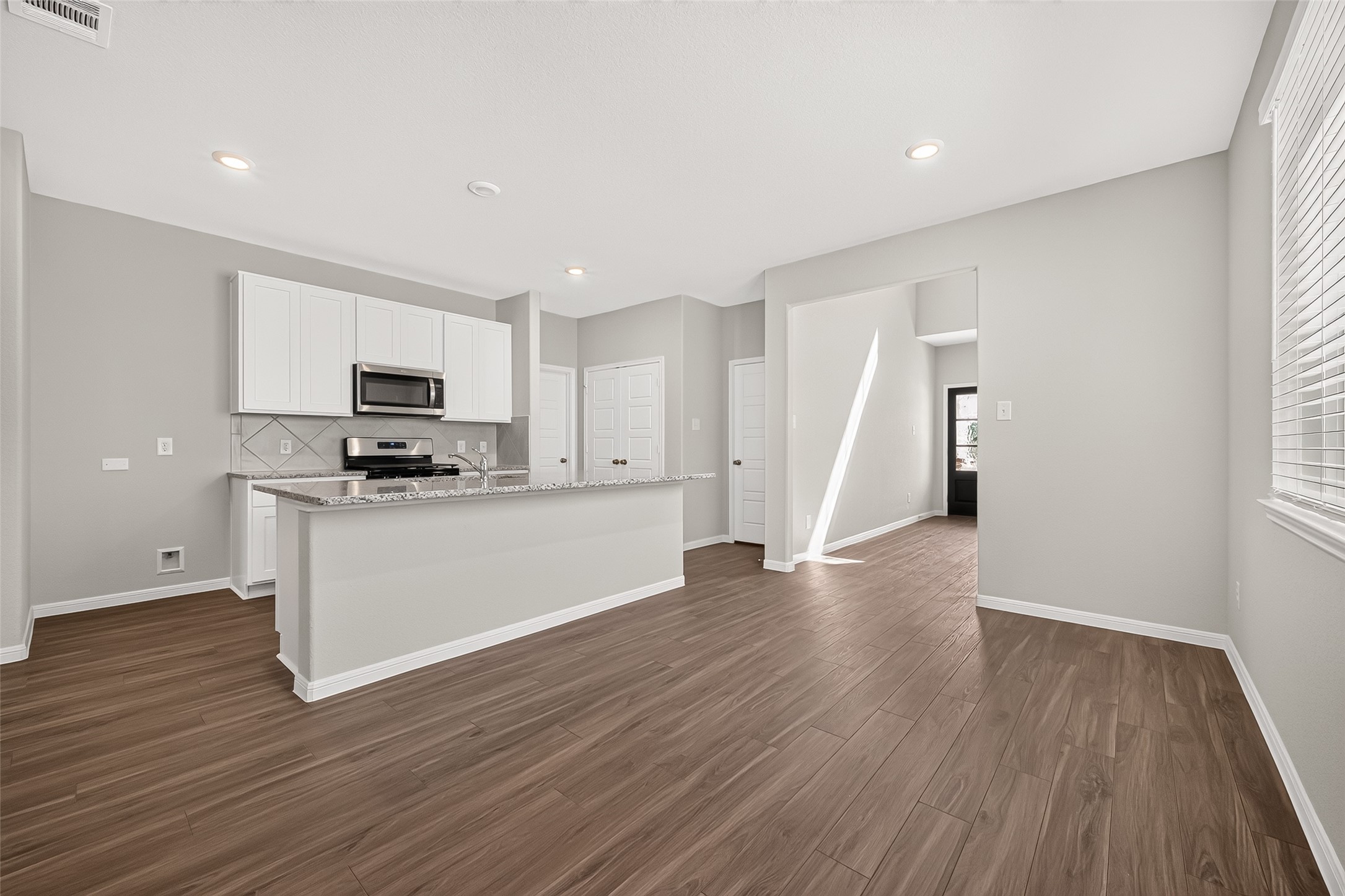 15610 Coneflower Hills Drive Property Photo 15