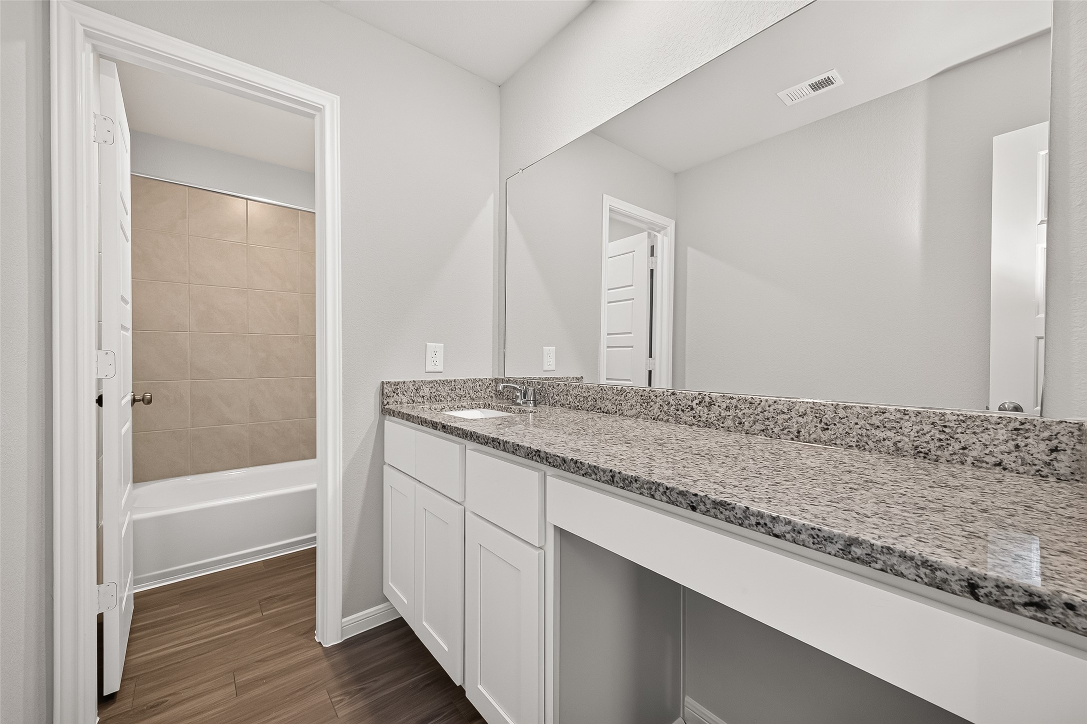15610 Coneflower Hills Drive Property Photo 34