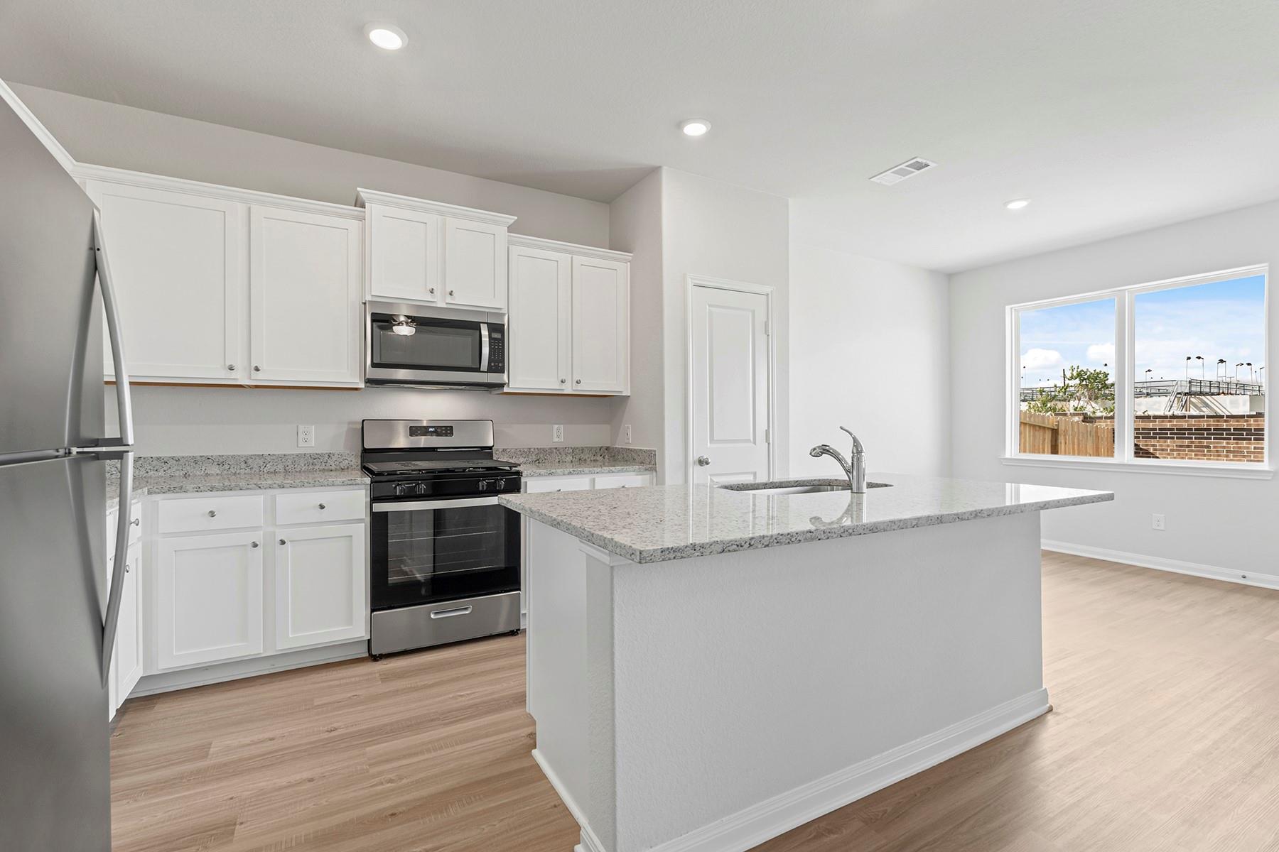 8843 New Jade Drive Property Photo 3