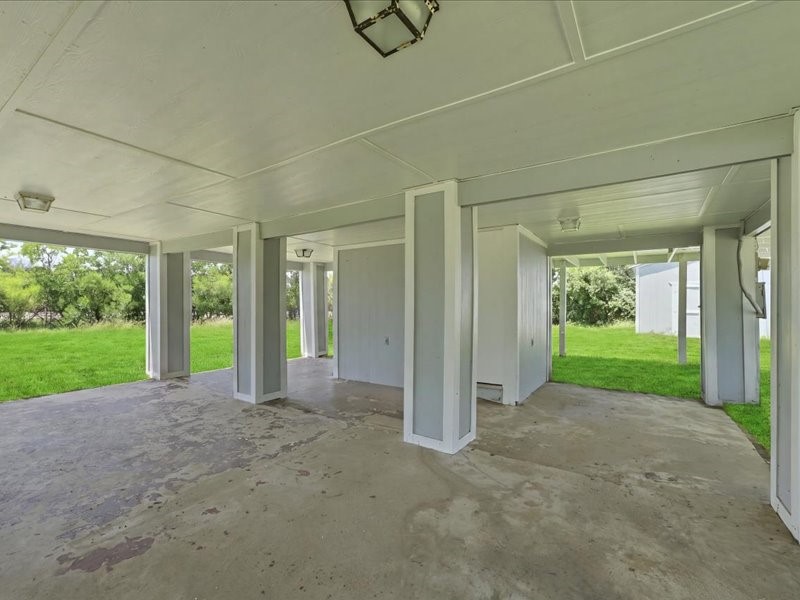 4416 Thompson Street Property Photo 24