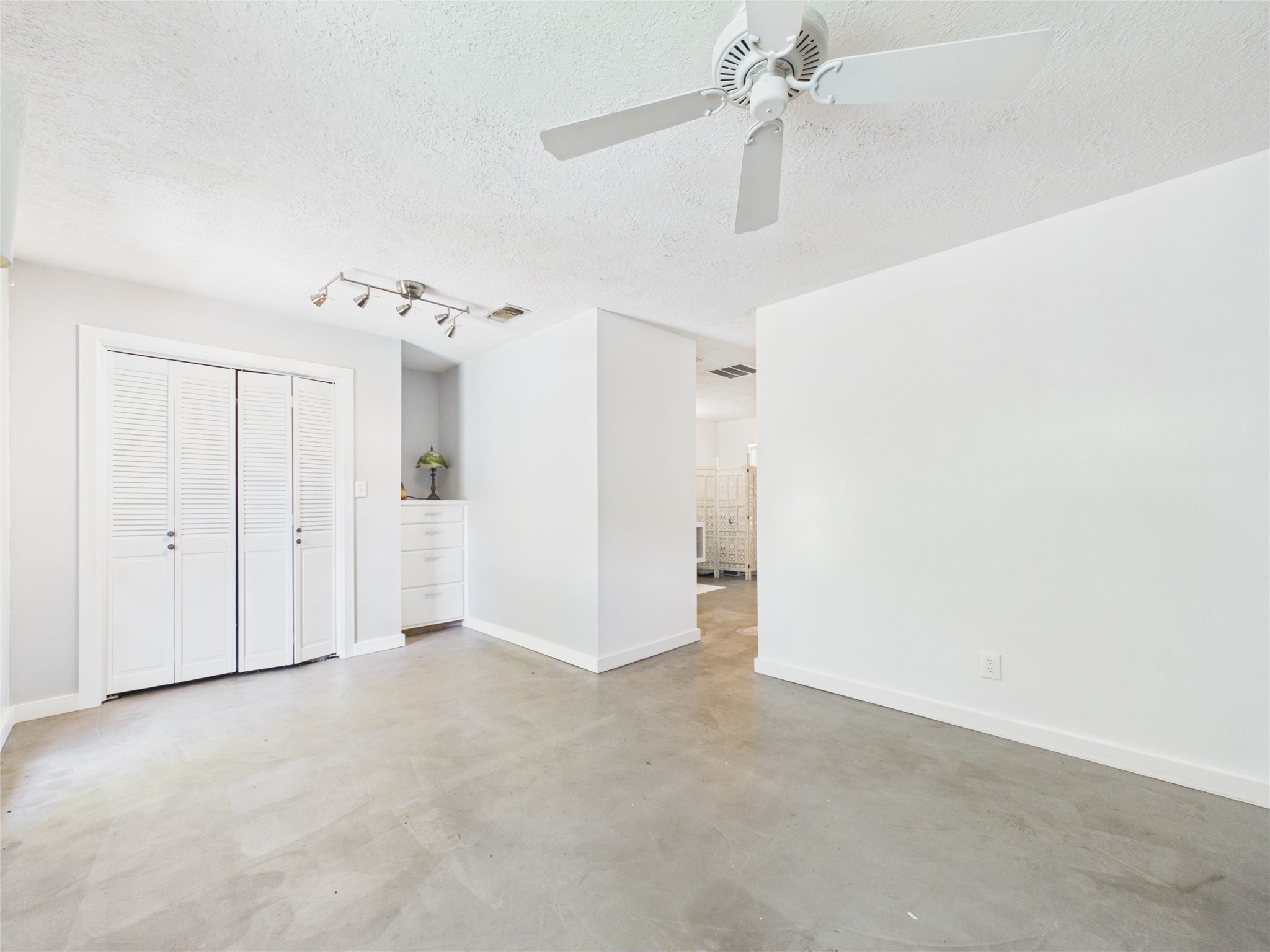3037 County Road 536 Property Photo 32