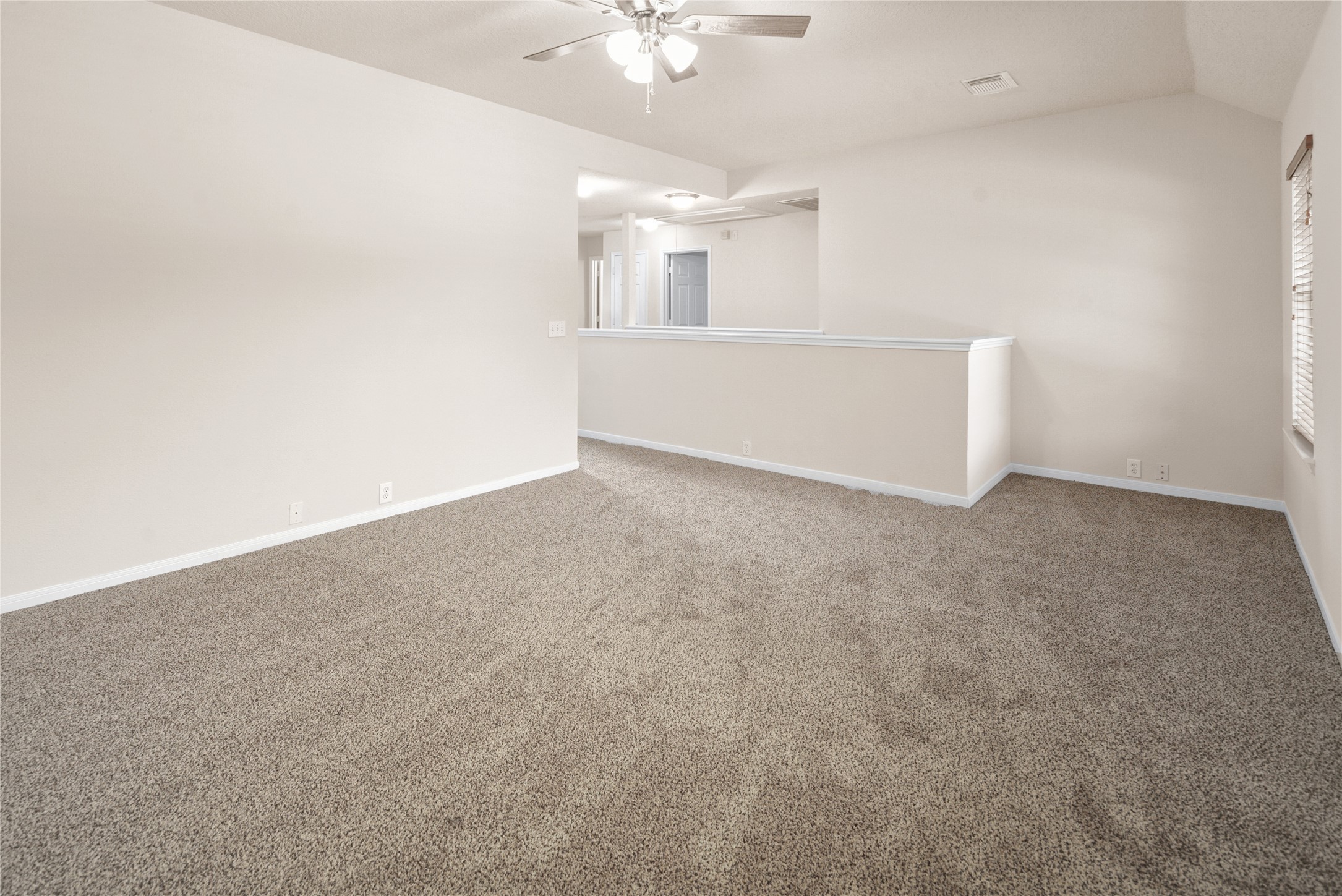 18614 Atasca Dr South Property Photo 20