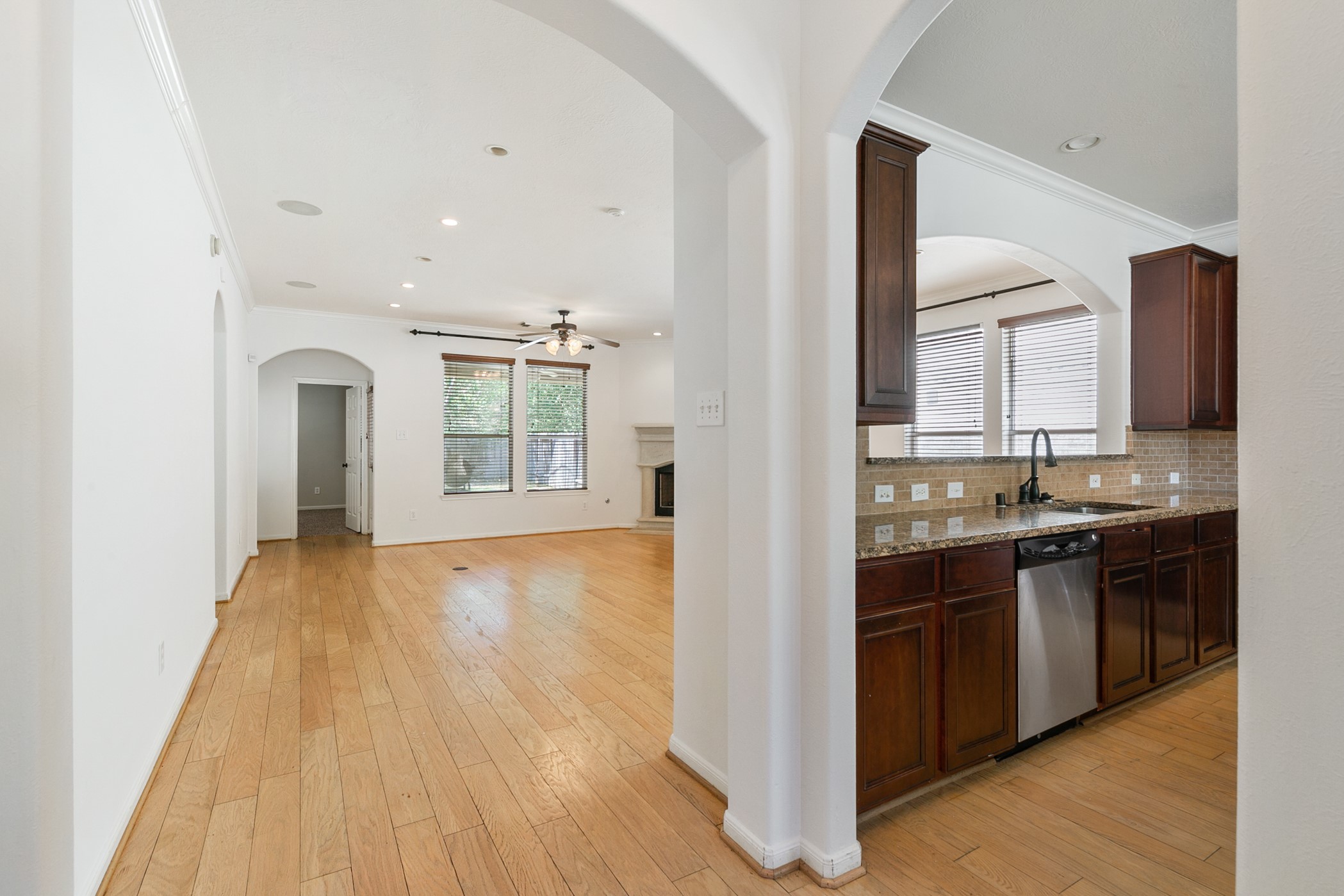 24527 Spring Harbor Drive Property Photo 4