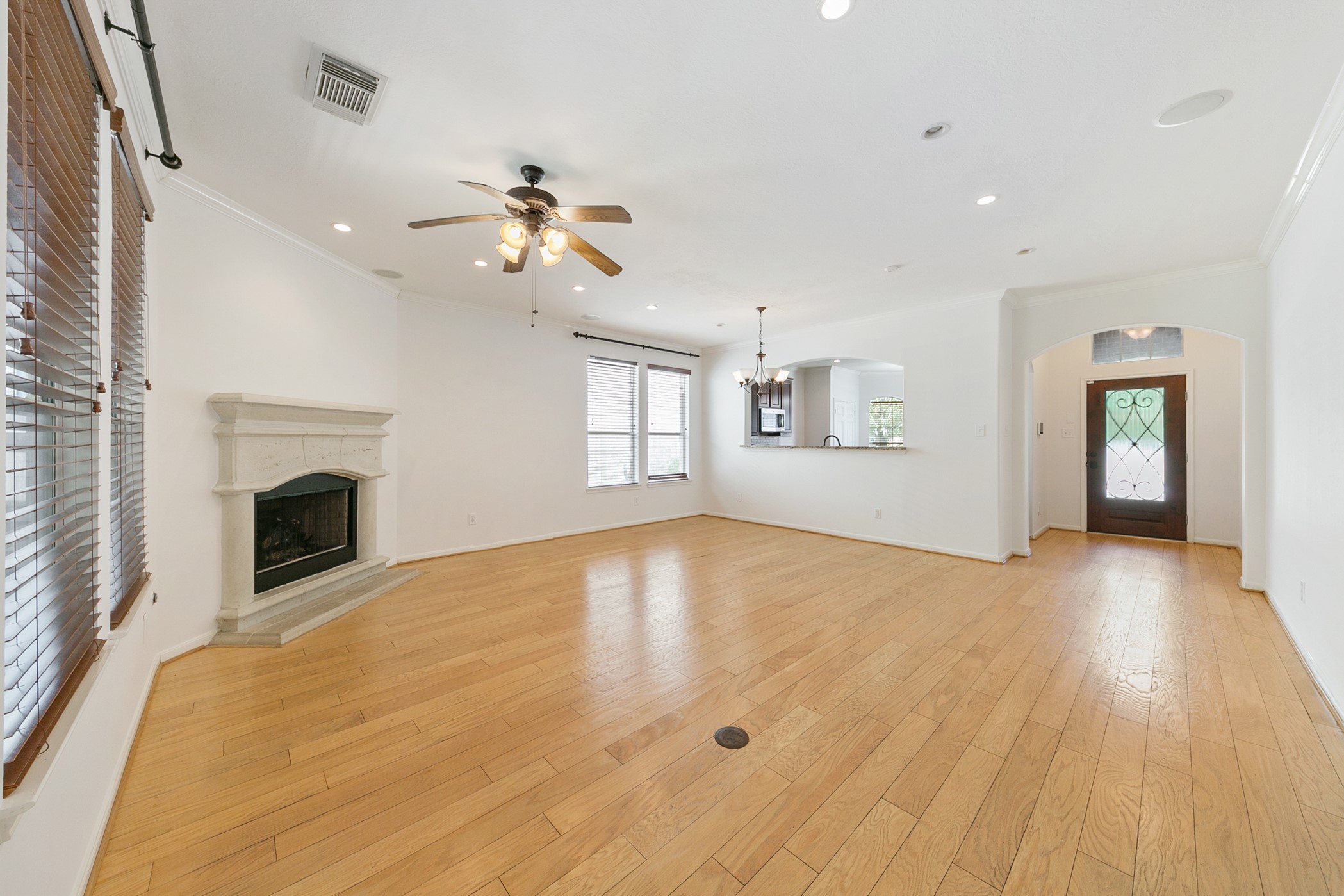 24527 Spring Harbor Drive Property Photo 8