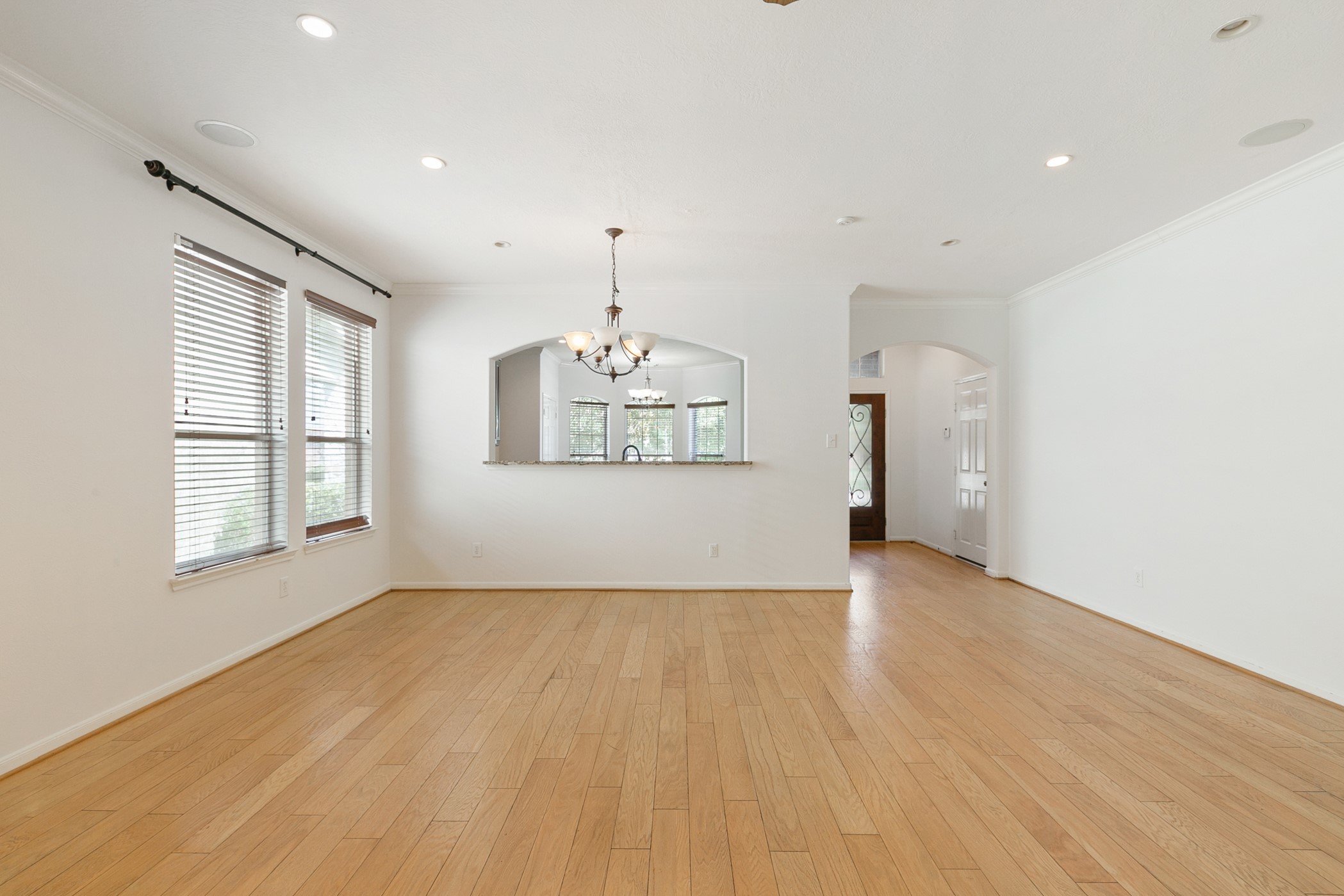 24527 Spring Harbor Drive Property Photo 11