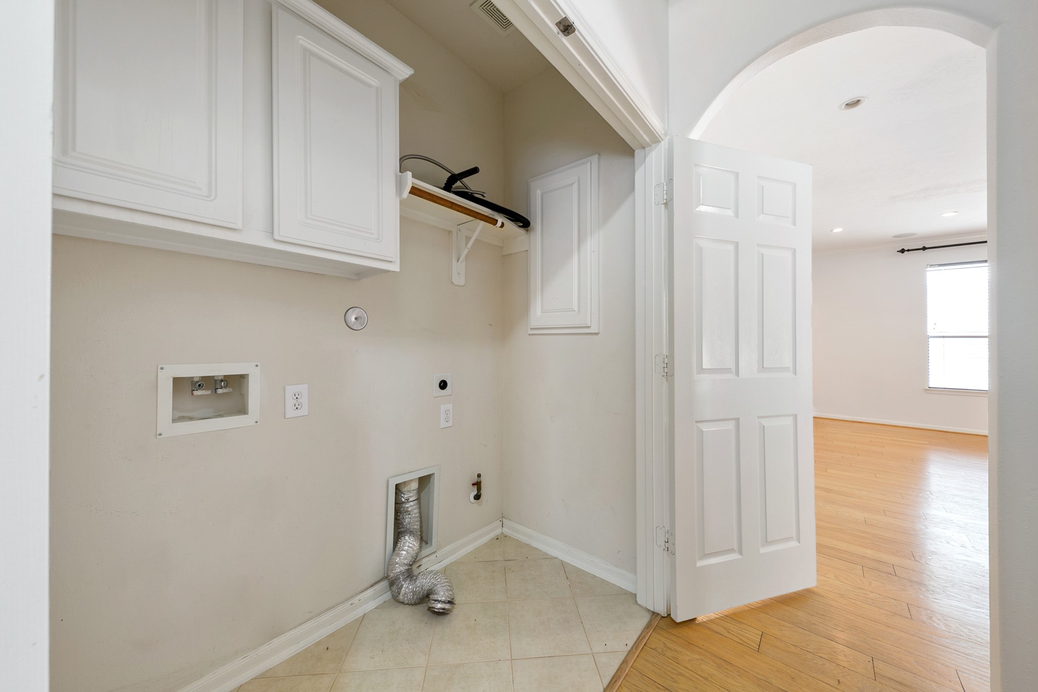 24527 Spring Harbor Drive Property Photo 20