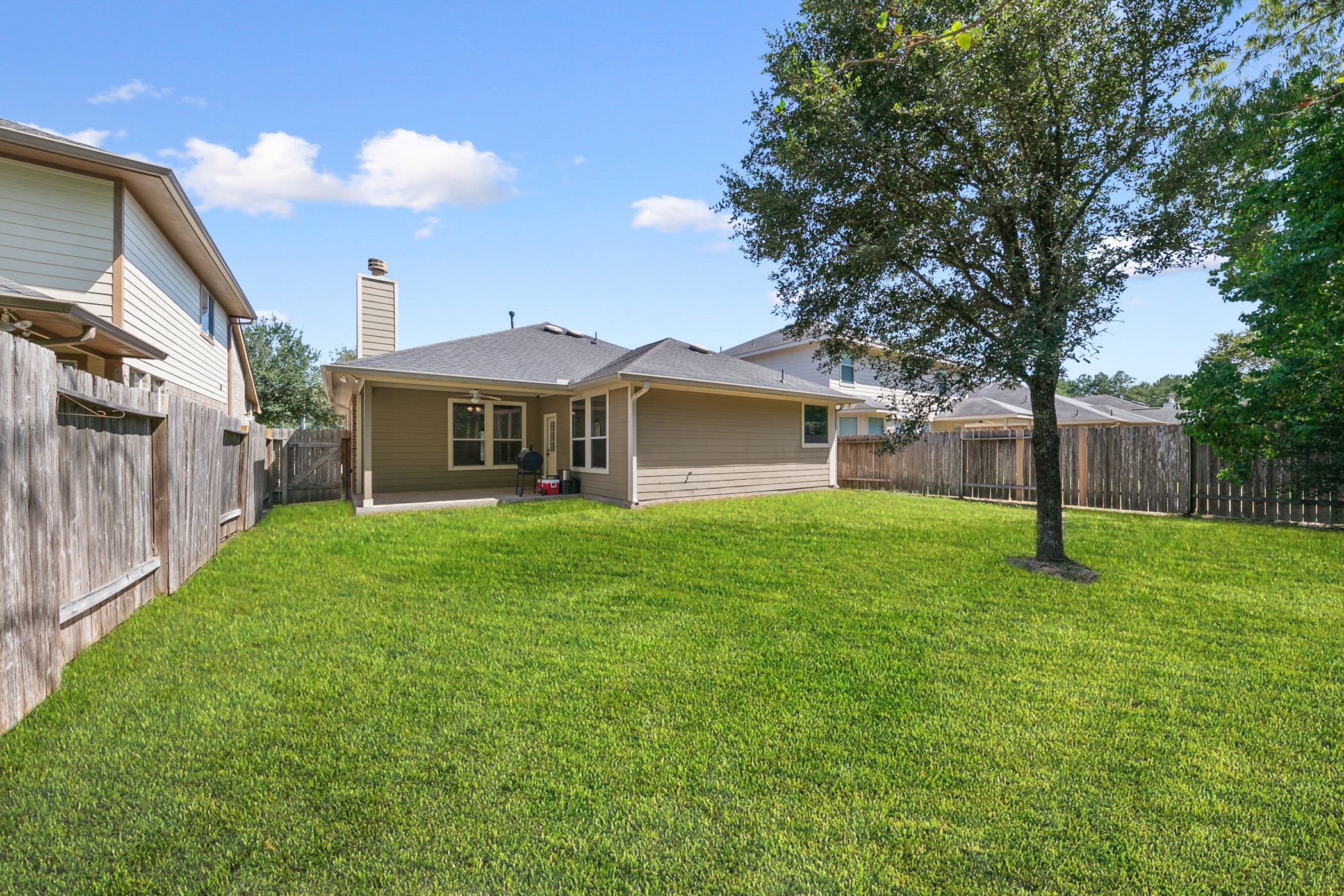24527 Spring Harbor Drive Property Photo 21