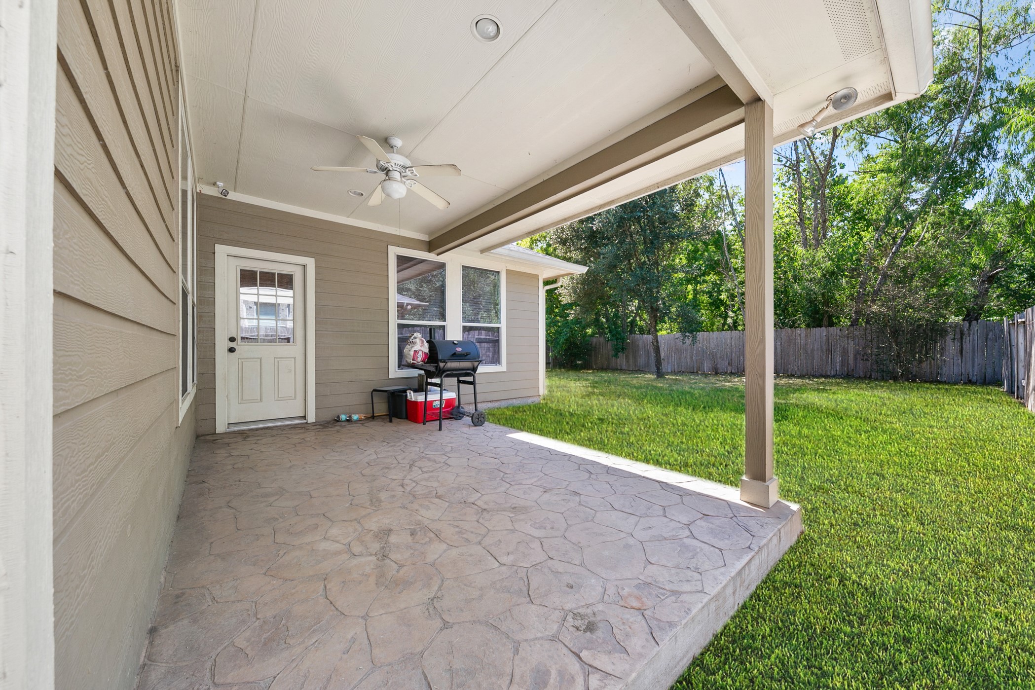24527 Spring Harbor Drive Property Photo 22
