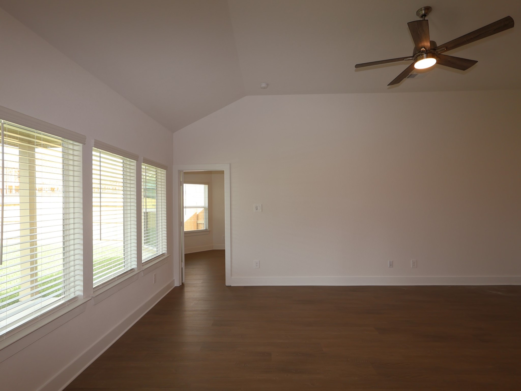 252 Ashley Branch Street Property Photo 3