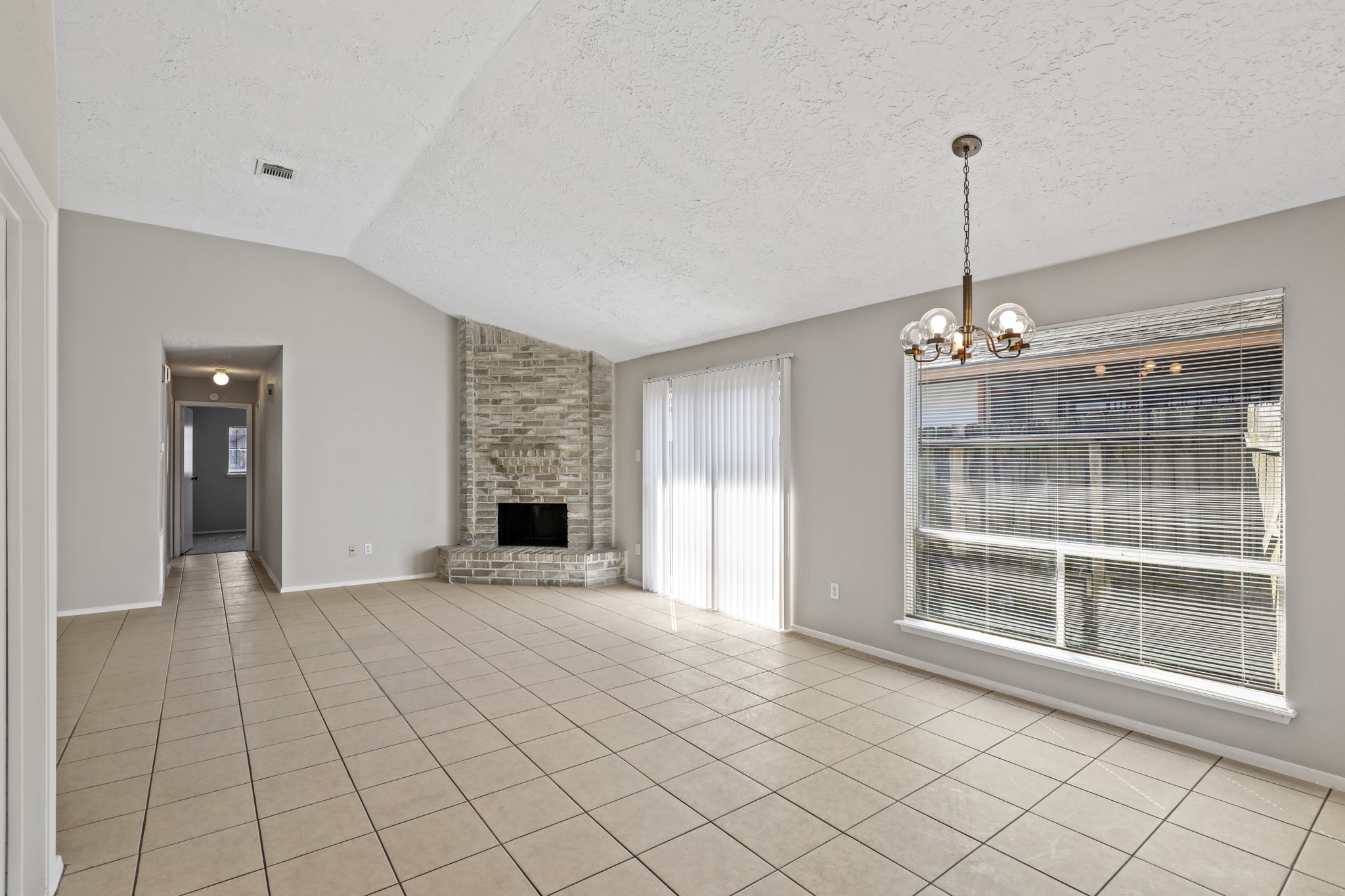 11014 Misty Summit Drive Property Photo 3