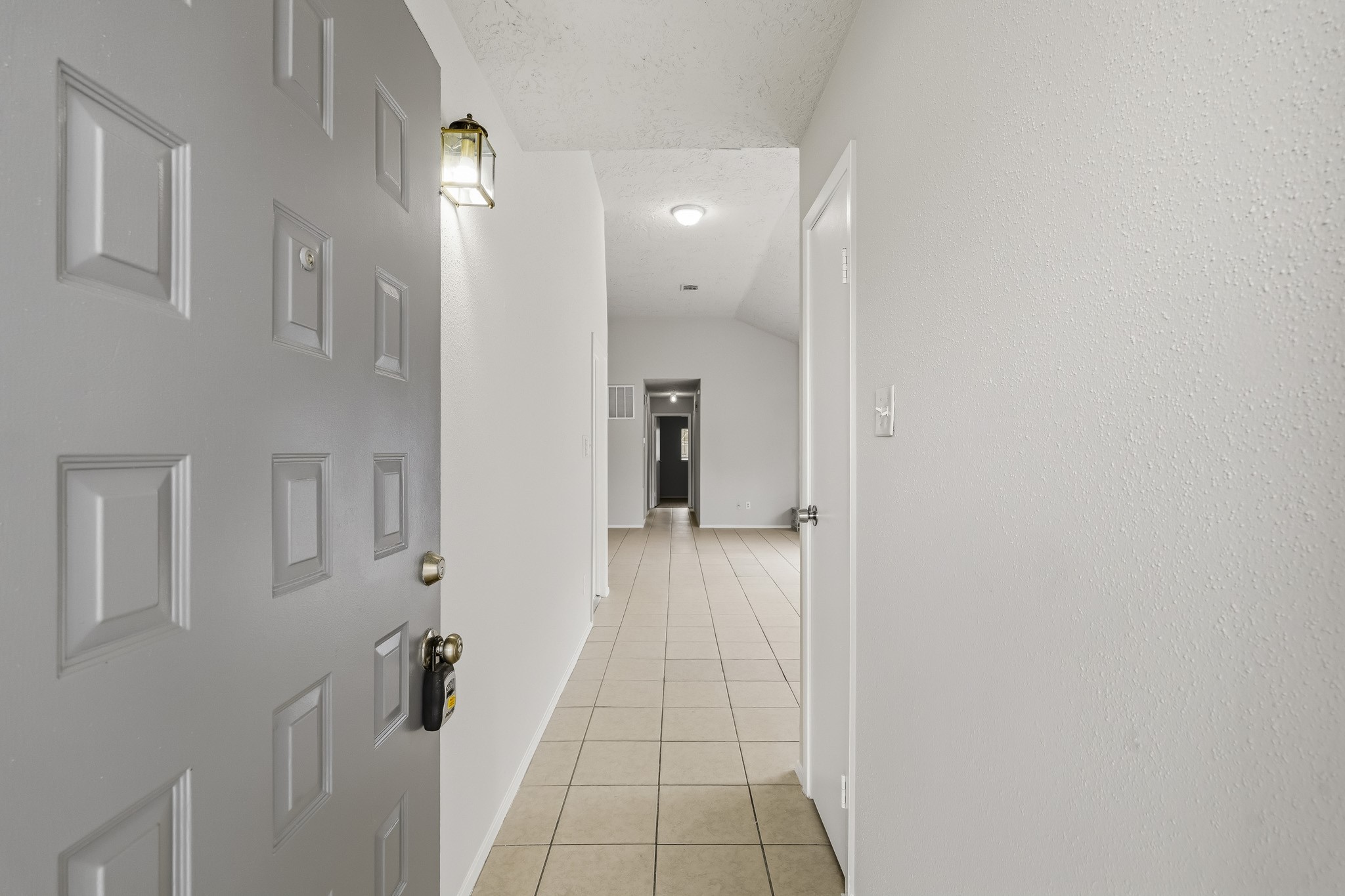 11014 Misty Summit Drive Property Photo 3