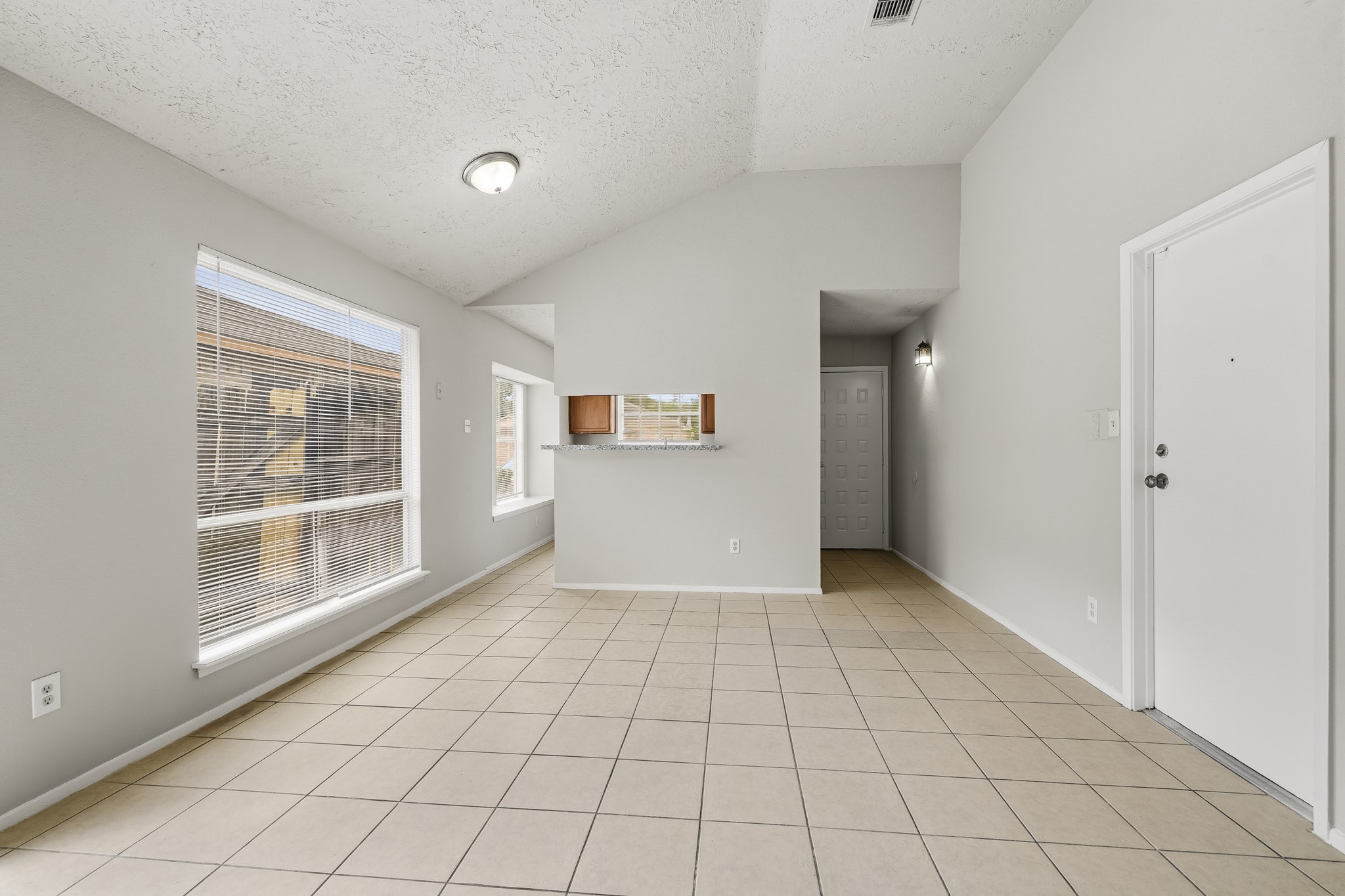 11014 Misty Summit Drive Property Photo 6