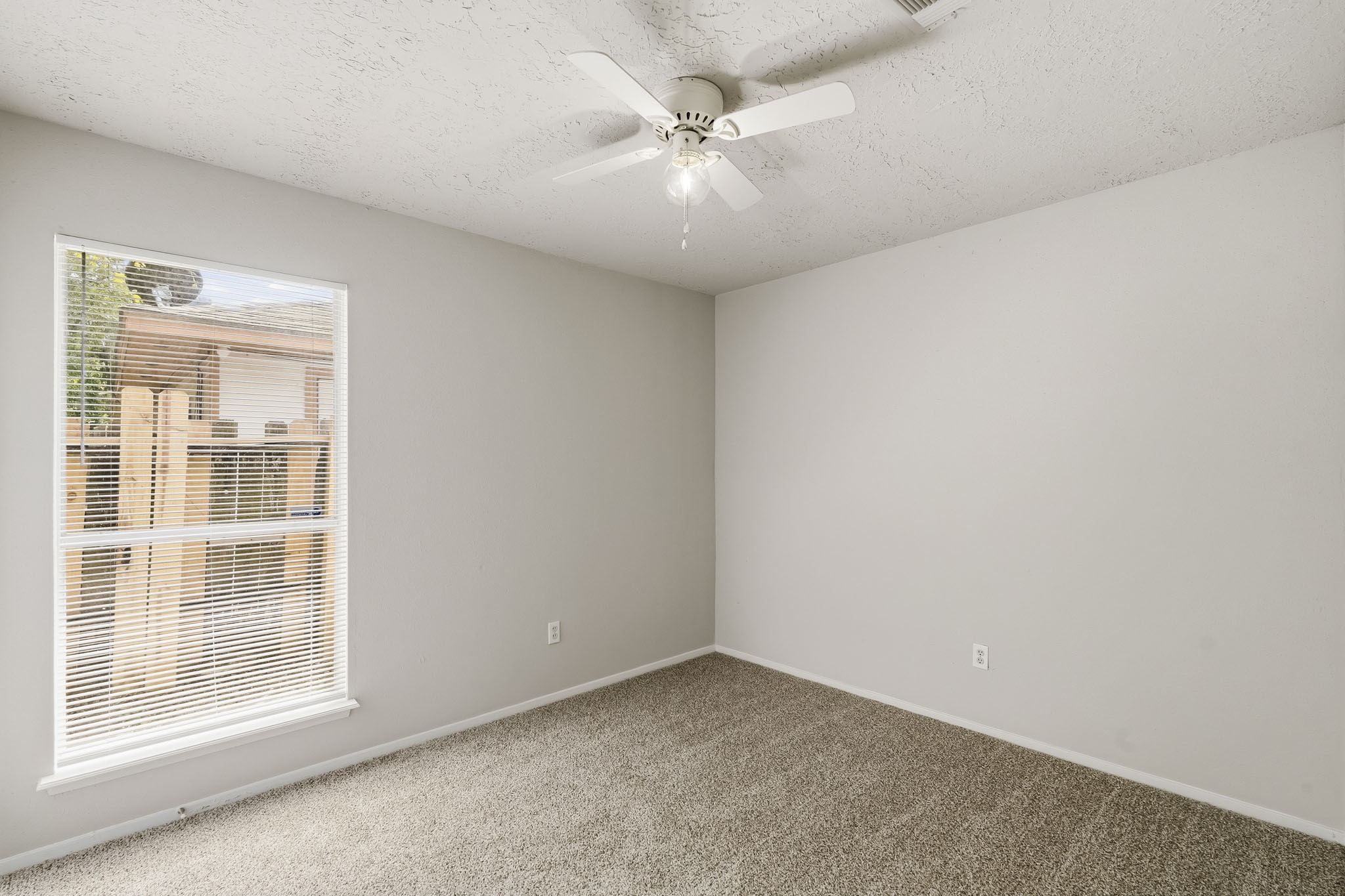 11014 Misty Summit Drive Property Photo 14