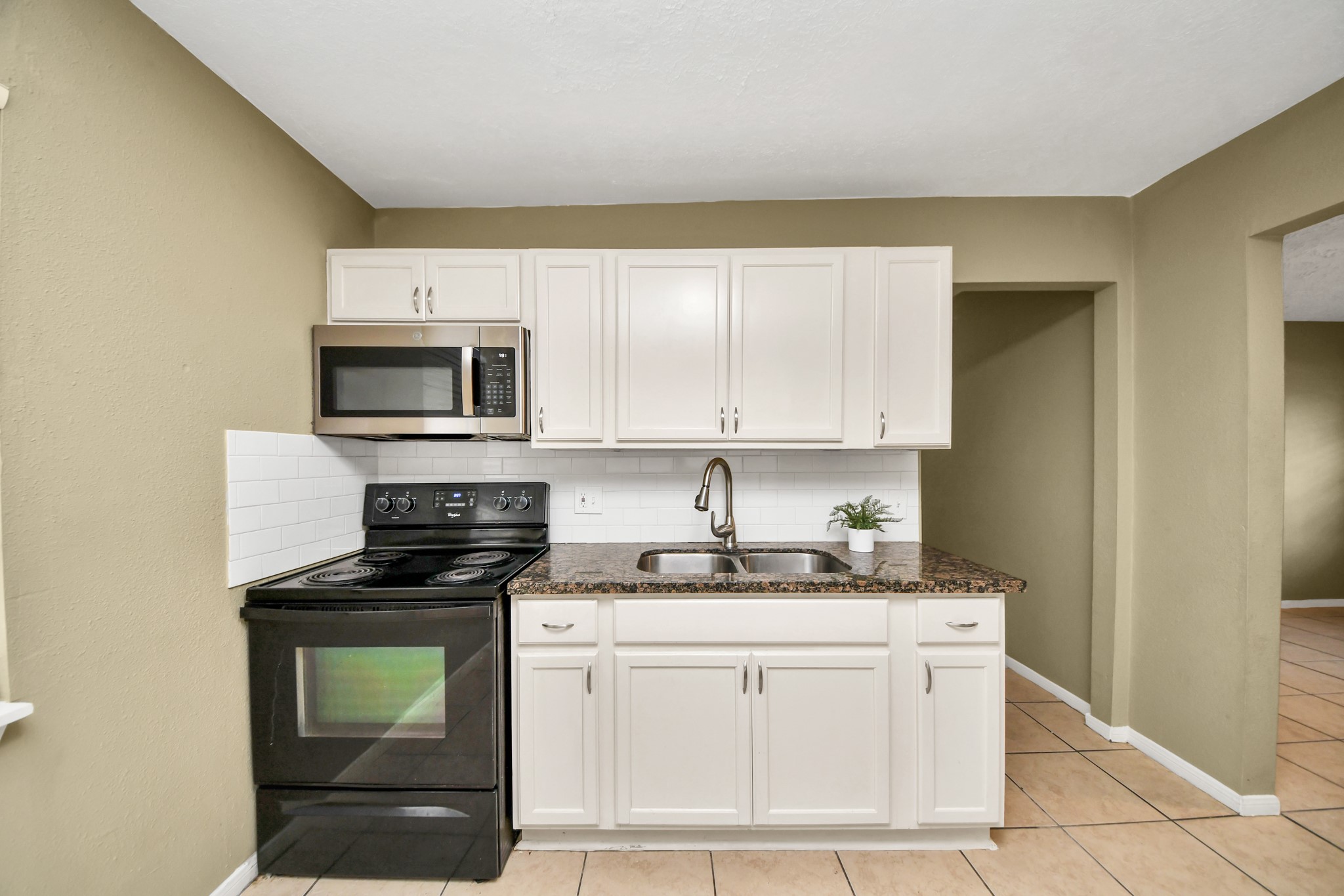10117 Dulcimer Street Property Photo 21