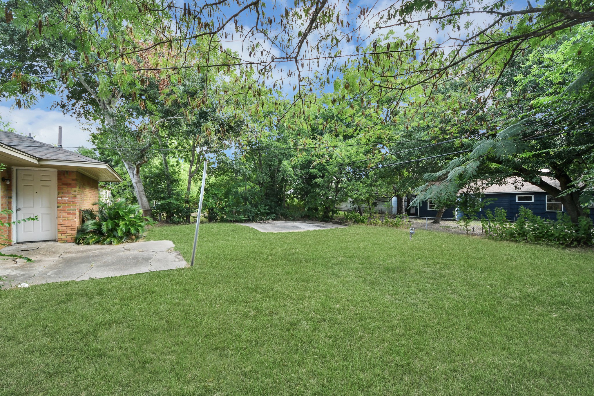 10117 Dulcimer Street Property Photo 38