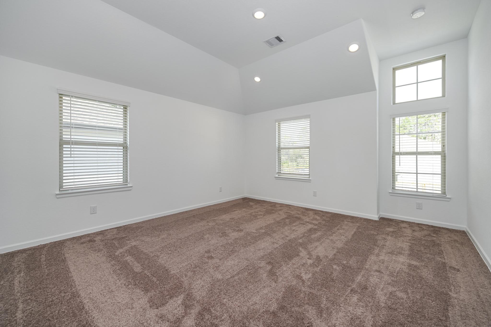 658 Aspen Falls Court Property Photo 20