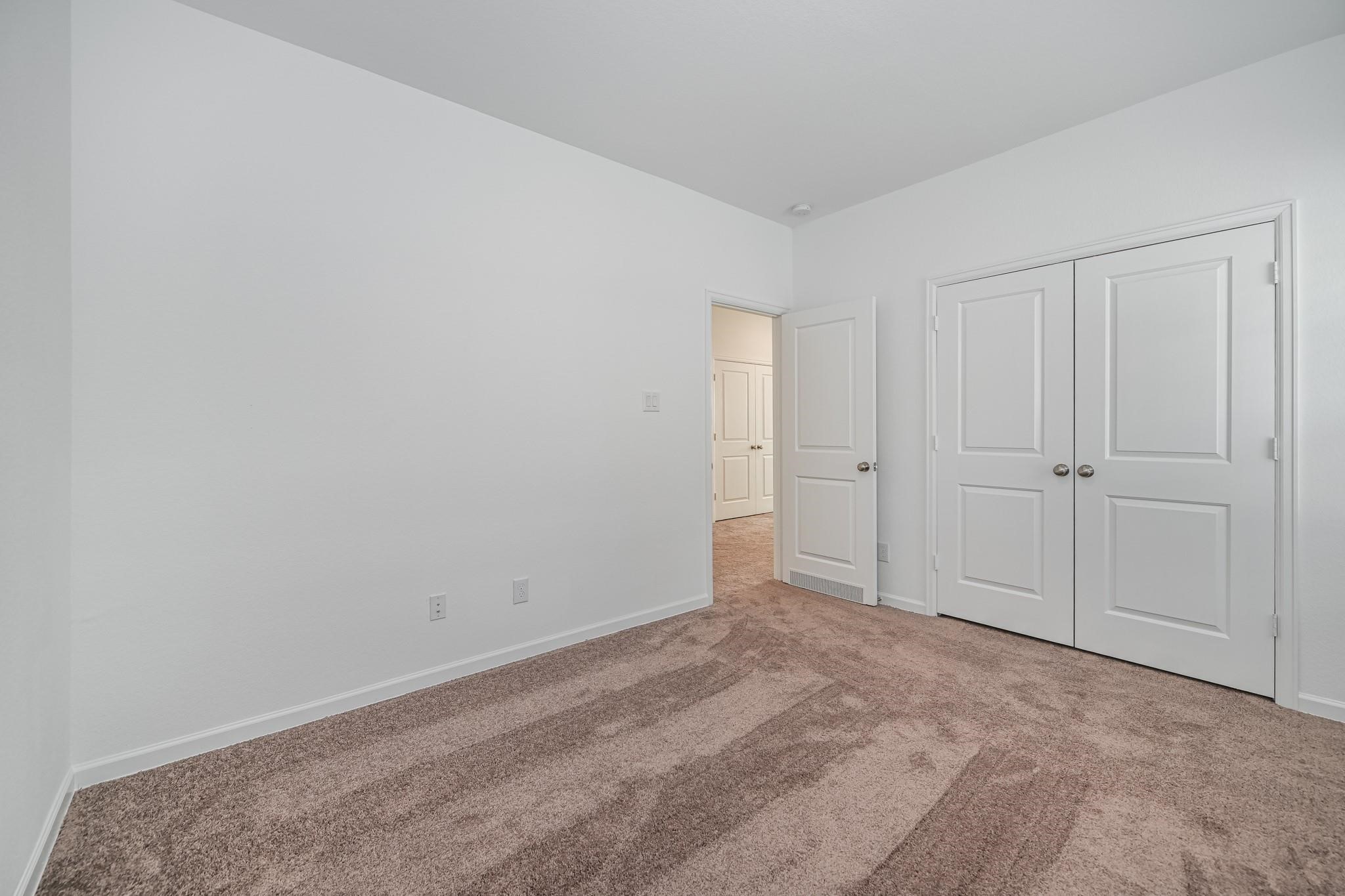 658 Aspen Falls Court Property Photo 26