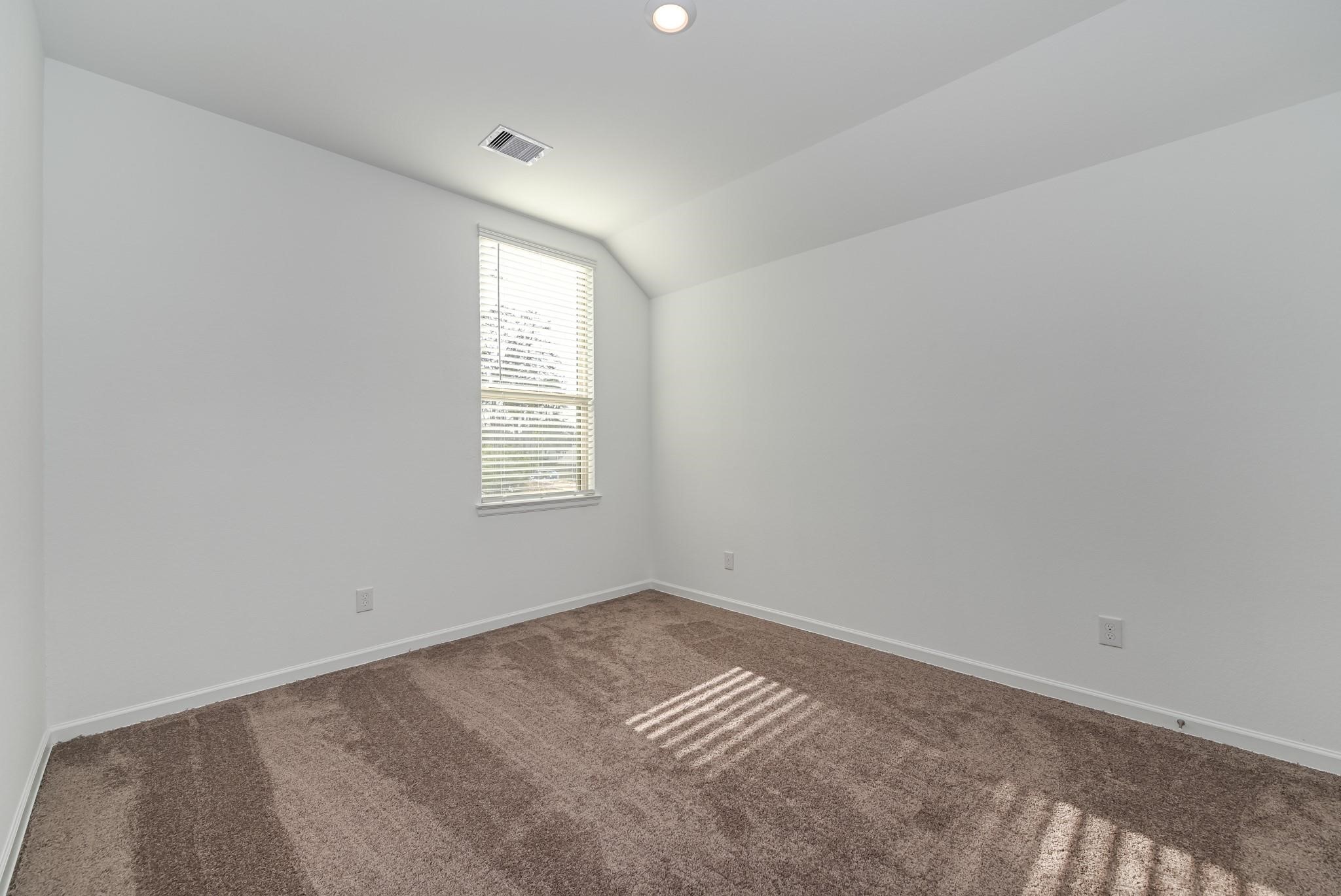 658 Aspen Falls Court Property Photo 29