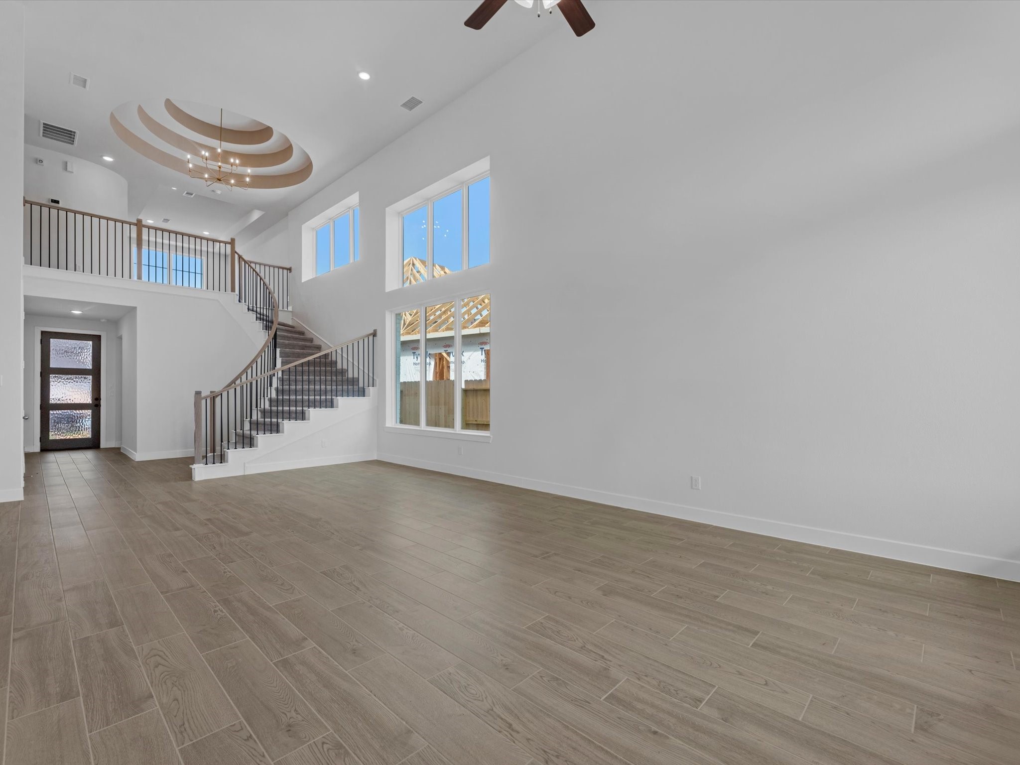 1106 New Haven Lane Property Photo 5