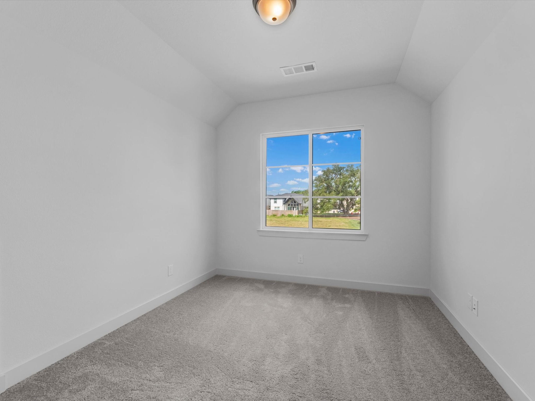 1106 New Haven Lane Property Photo 18
