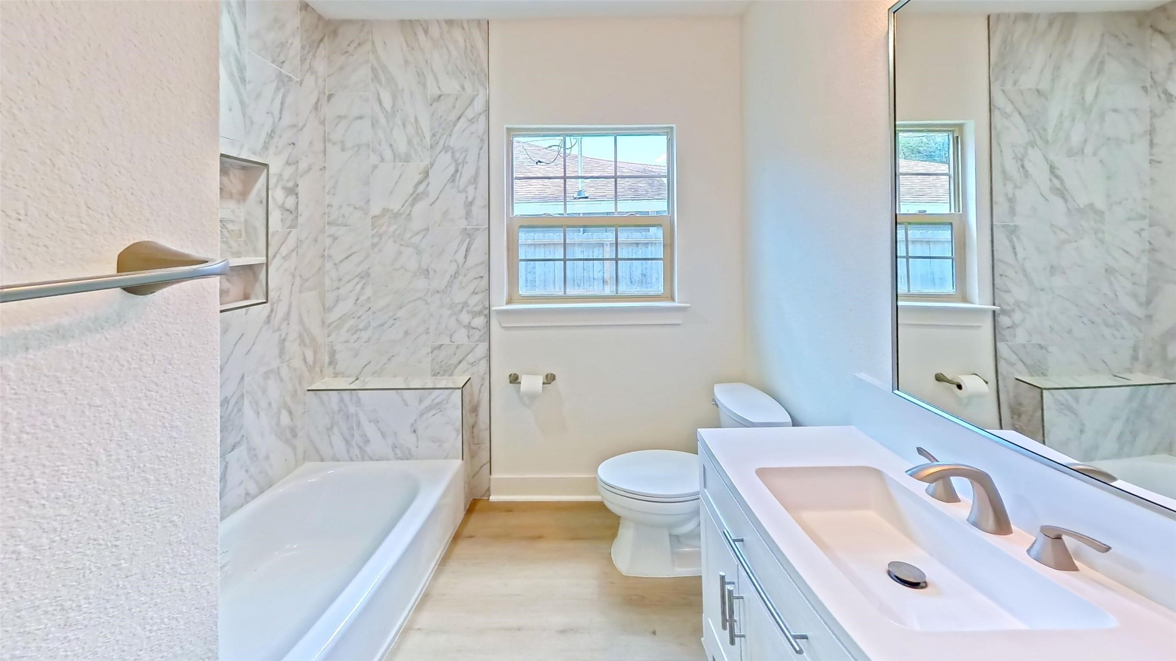 2740 Cos Street Property Photo 12