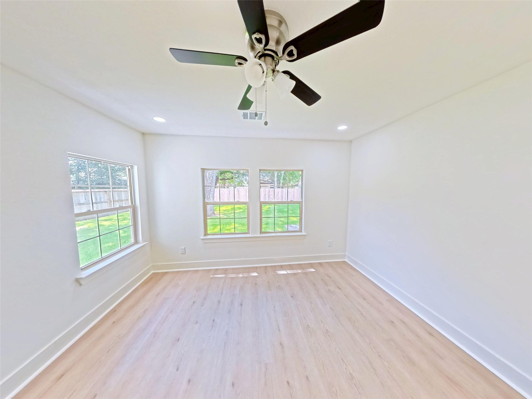 2740 Cos Street Property Photo 18