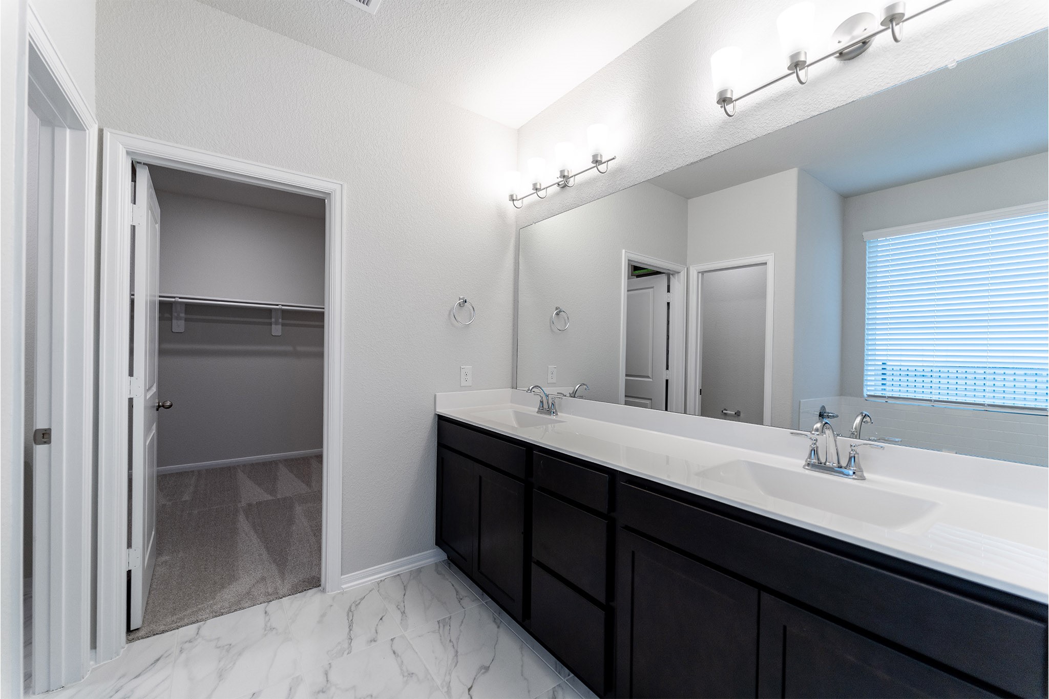 2606 Jasper Oaks Drive Property Photo 12