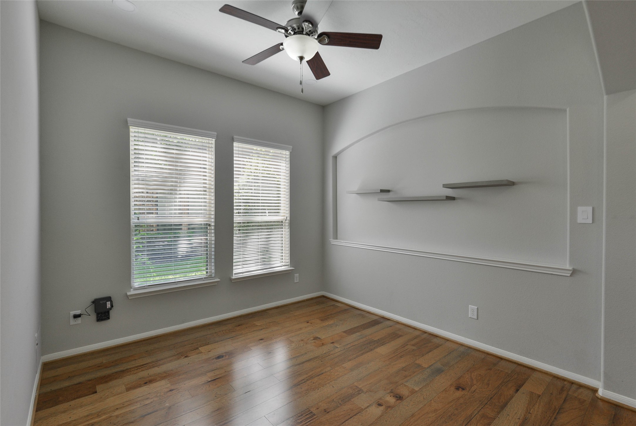 12218 Valley Lodge Parkway Property Photo 10