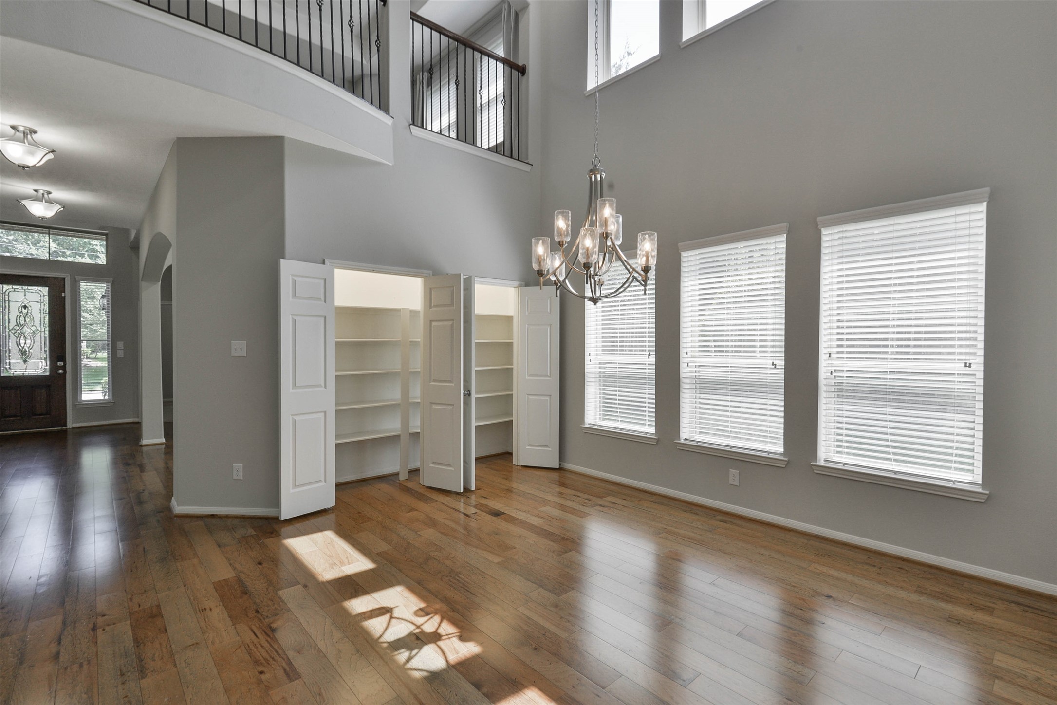 12218 Valley Lodge Parkway Property Photo 13