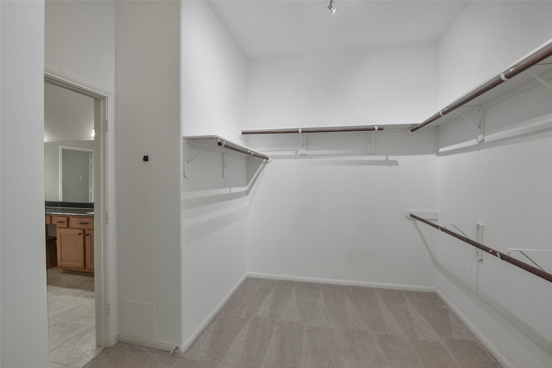 12218 Valley Lodge Parkway Property Photo 23