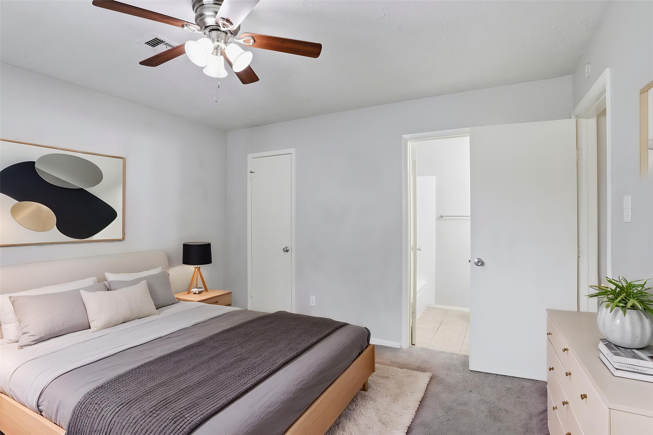 12614 Chiswick Road Property Photo 8