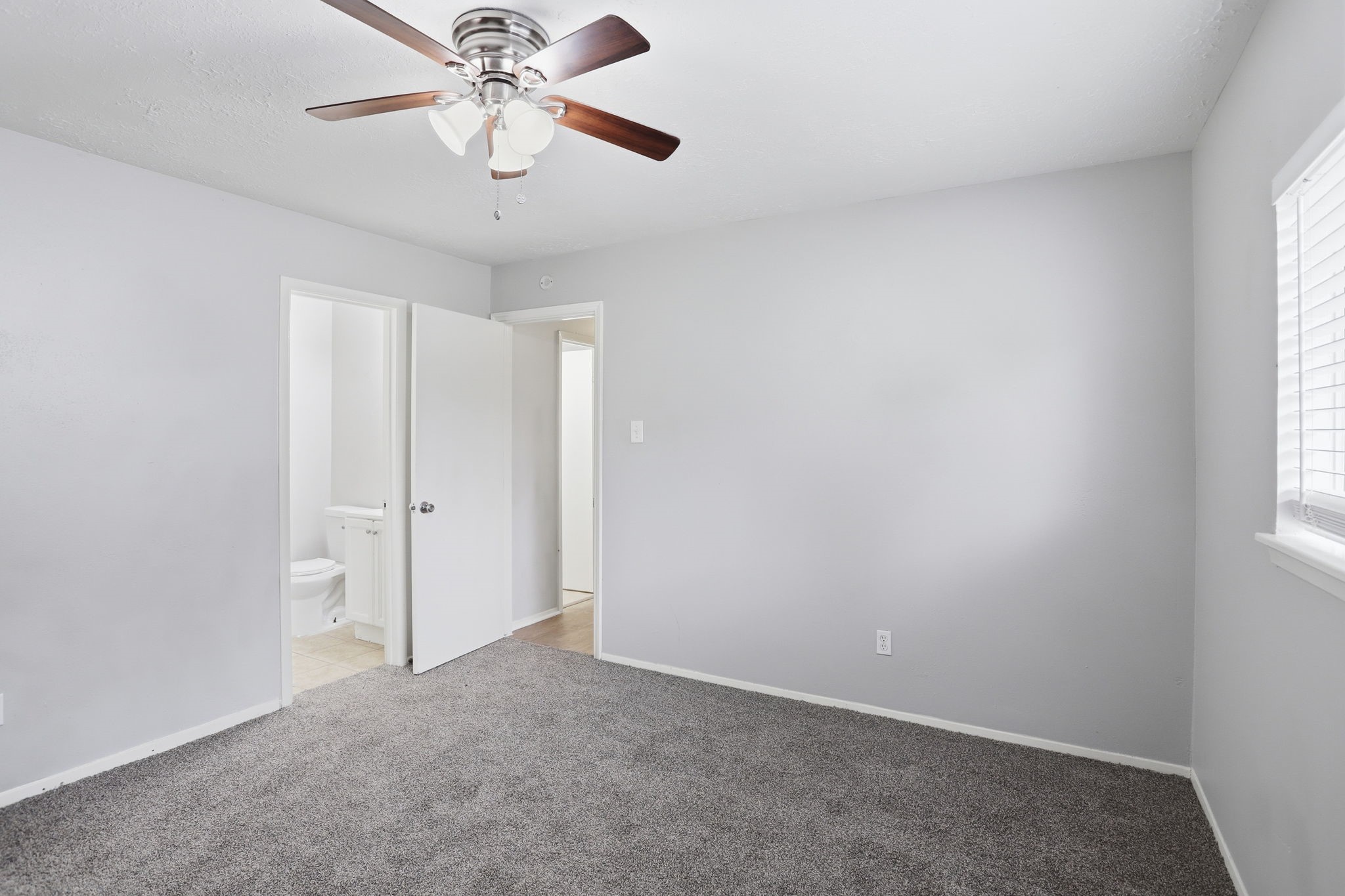 12614 Chiswick Road Property Photo 22
