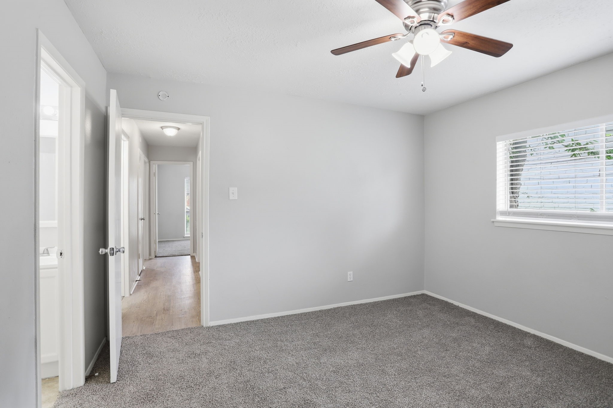12614 Chiswick Road Property Photo 23