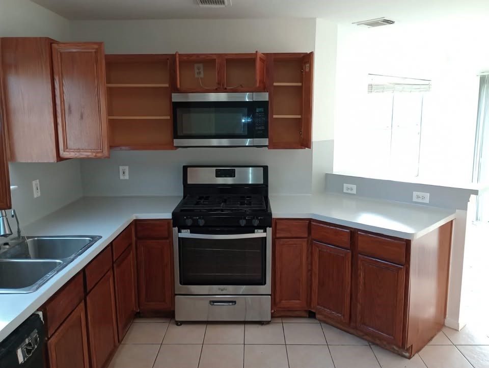 4823 Ridge Harbor Drive Property Photo 12