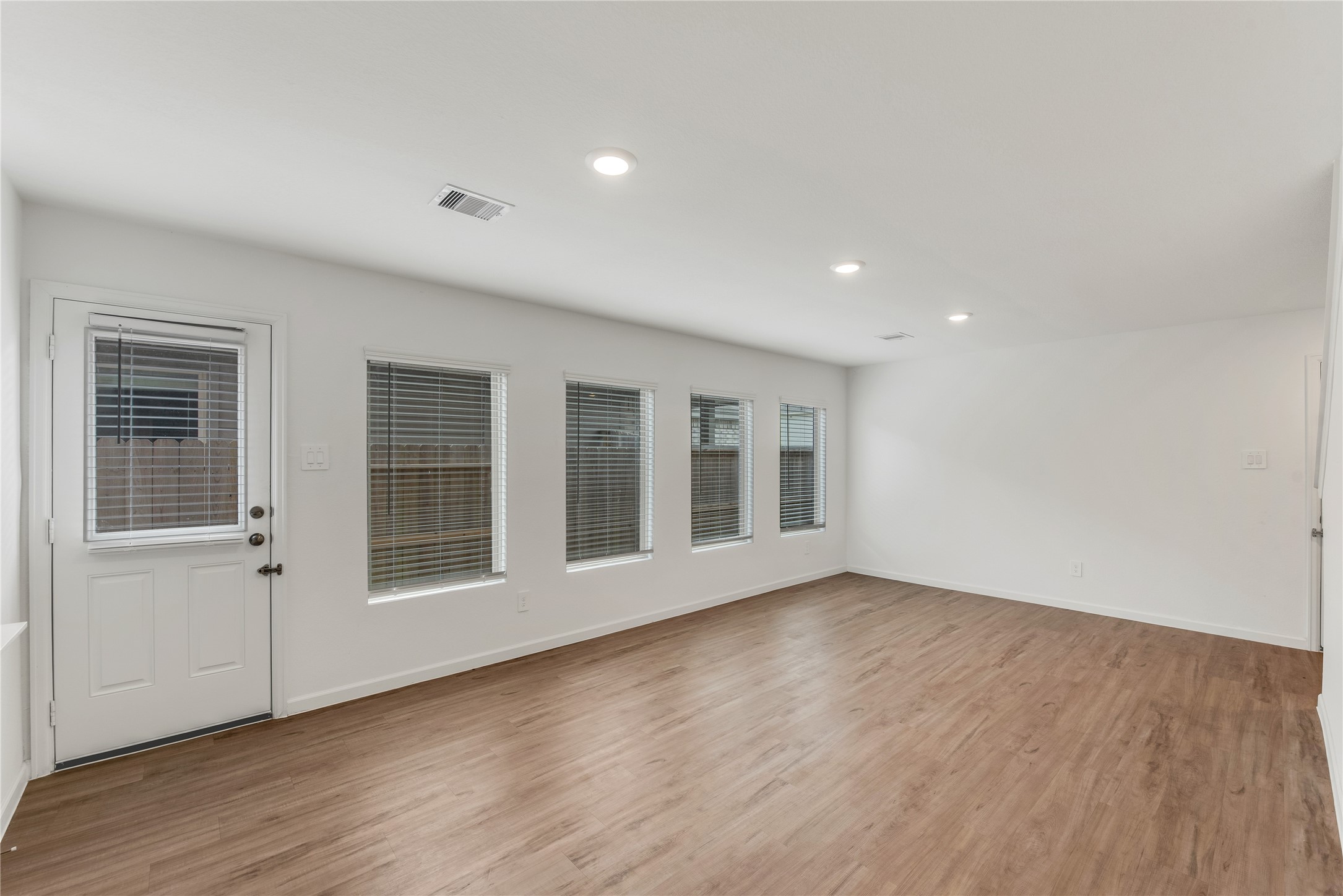 2741 Cadiz Bay Drive Property Photo 11