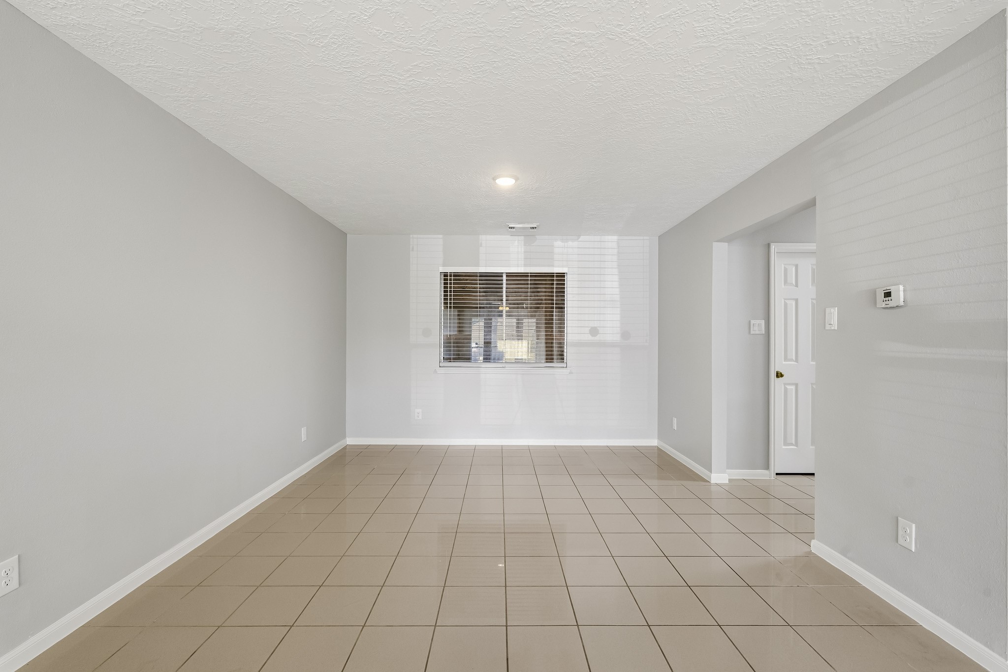 5815 Red River Drive Property Photo 4