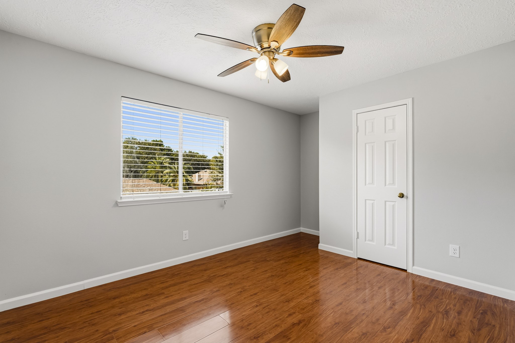5815 Red River Drive Property Photo 18