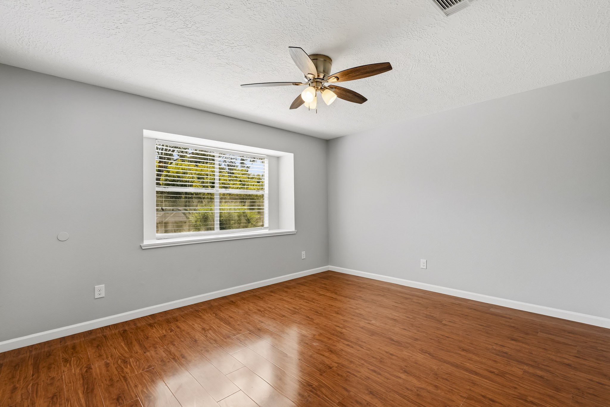5815 Red River Drive Property Photo 20