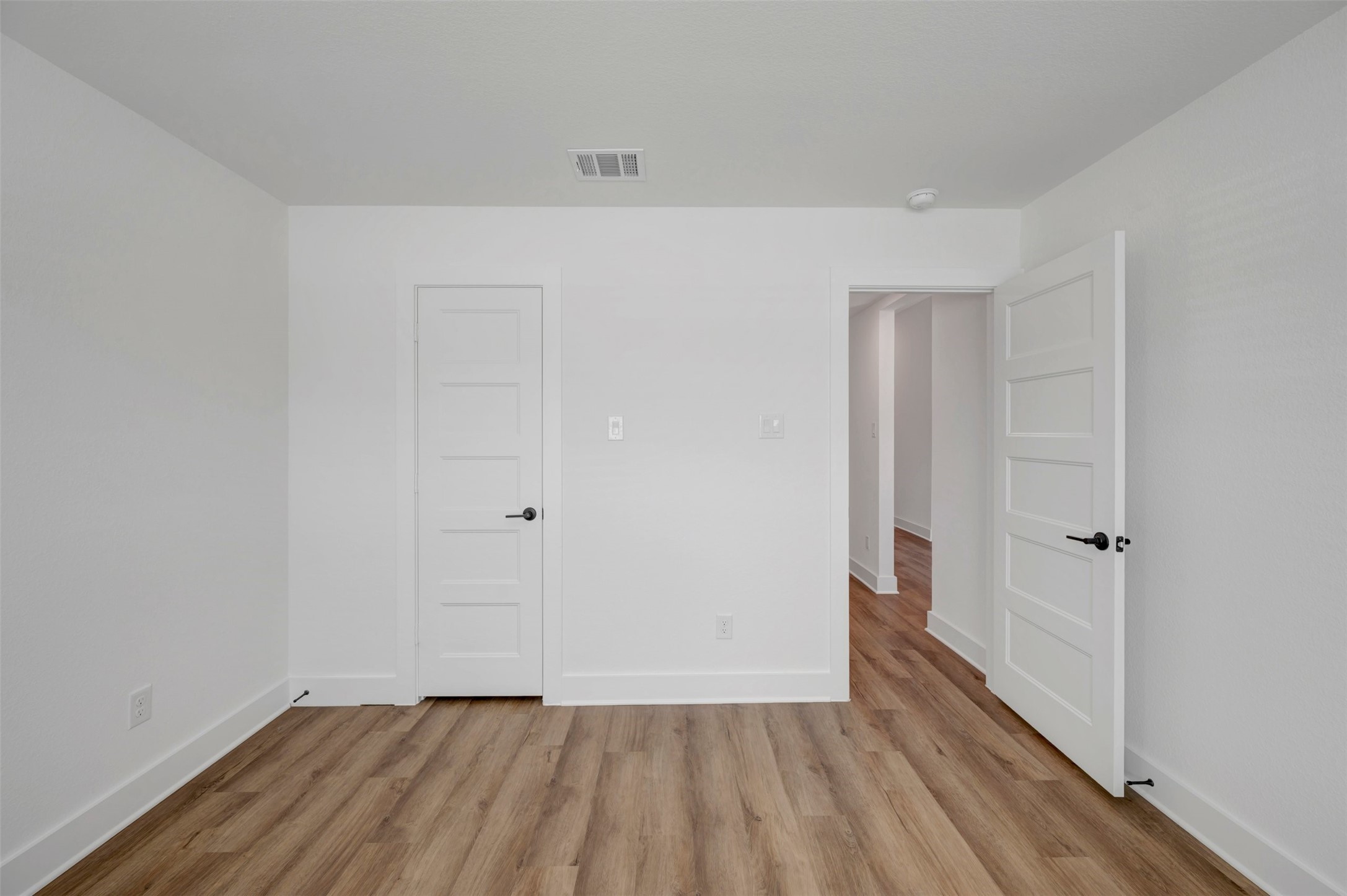 1815 Sleeping Hills Drive Property Photo 24